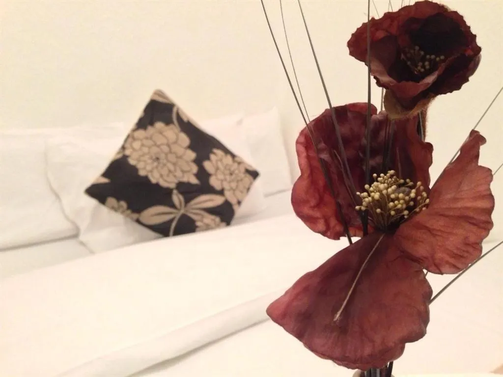 Bedroom, Bed in Wilsons Hotel - Blackpool Tower View