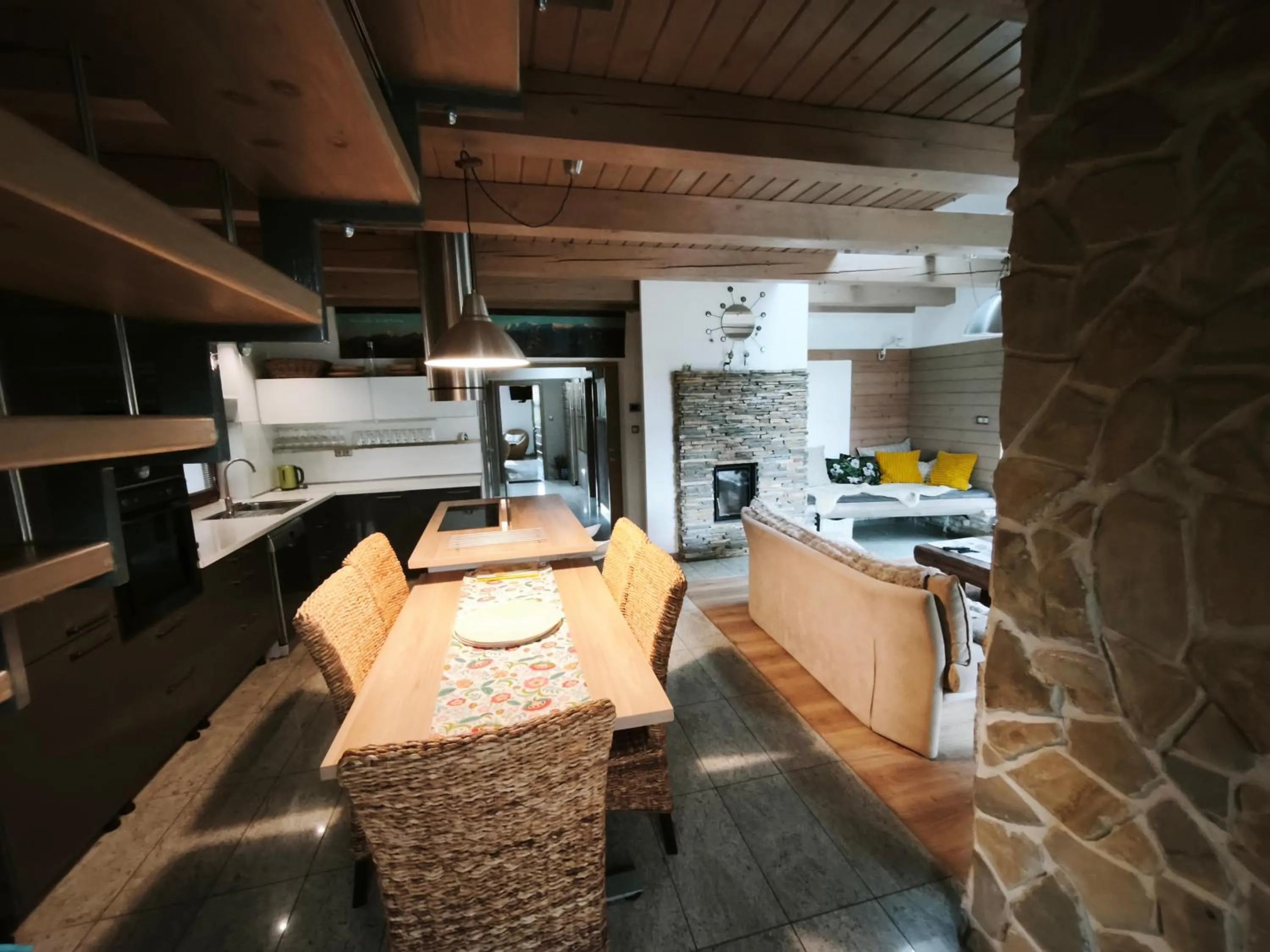 Kitchen or kitchenette in Apartmany Janosikove diery