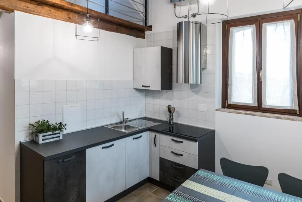 Kitchen or kitchenette in ValleChiara B&B