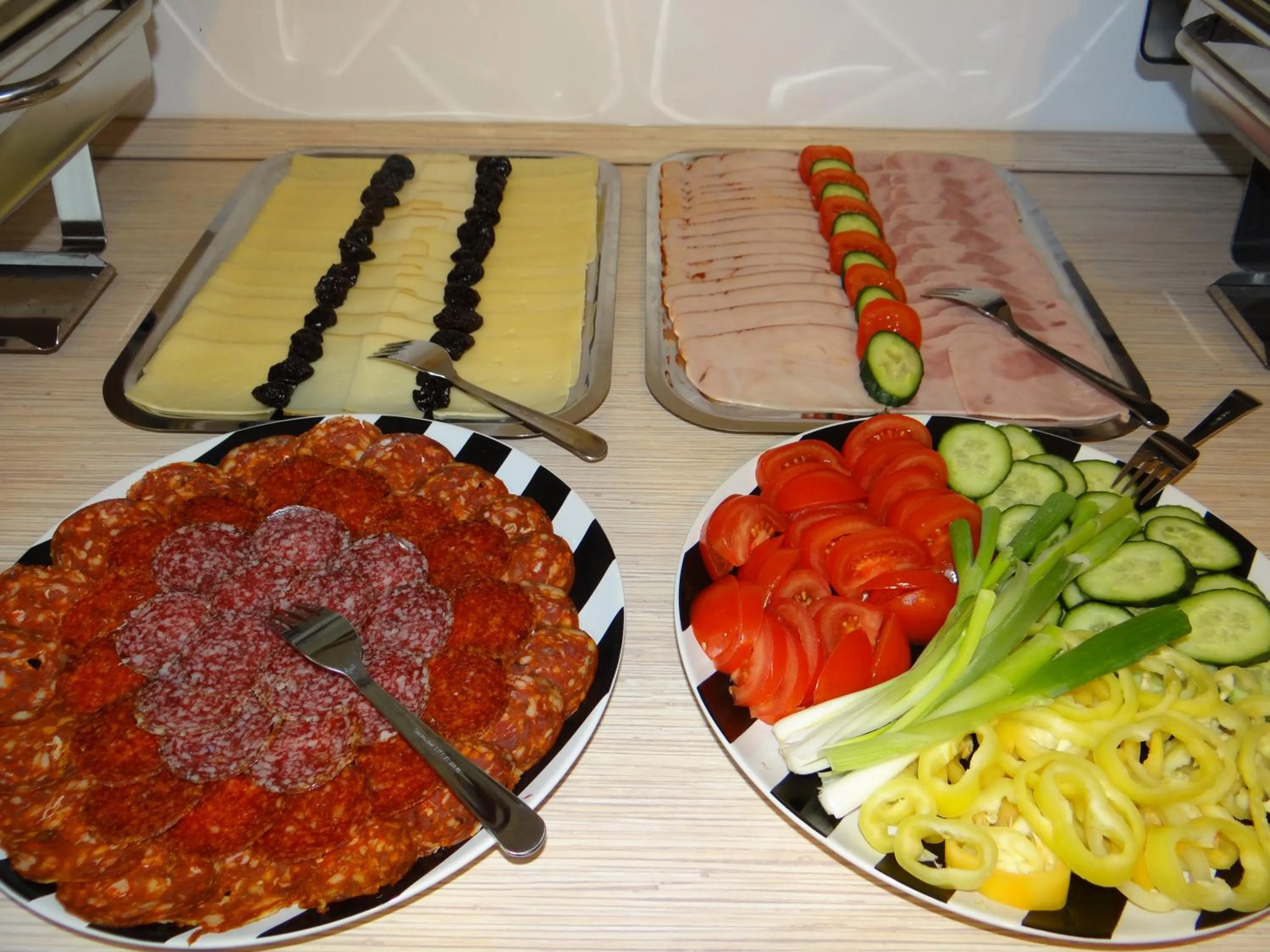 Breakfast in Luxury Apartment Hotel Siófok