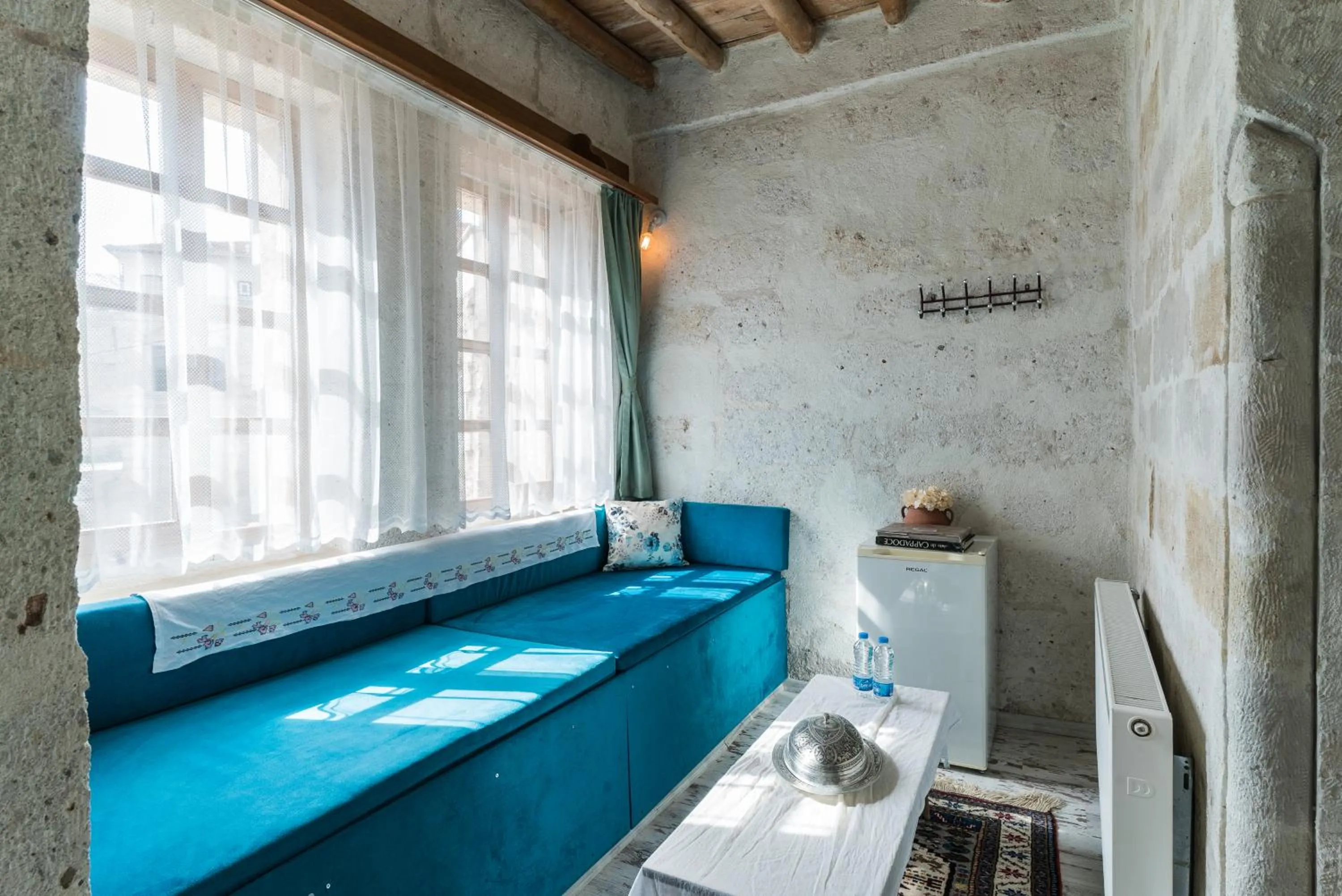 Living room in Atilla's Cave Hotel