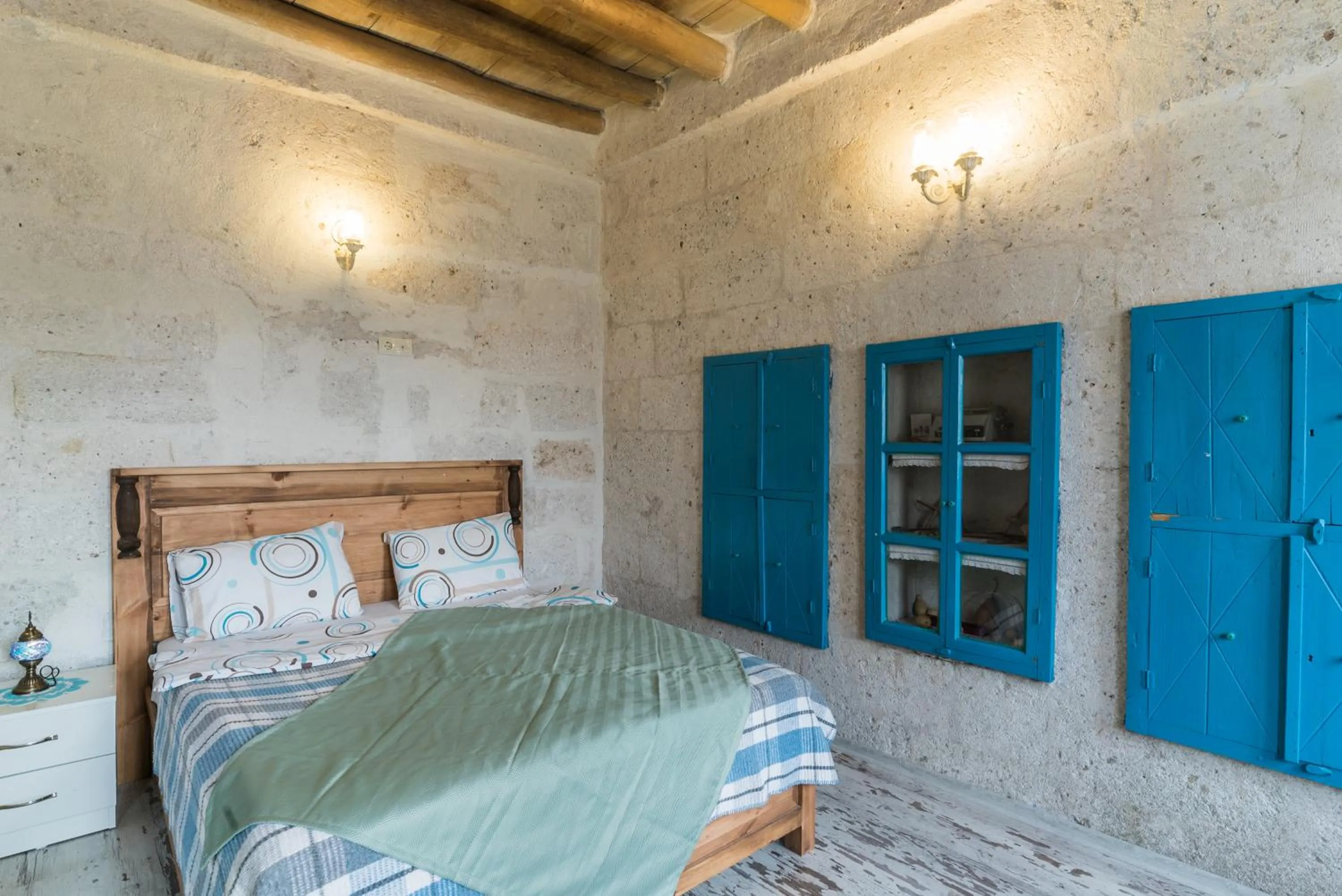 bunk bed, Bed in Atilla's Cave Hotel