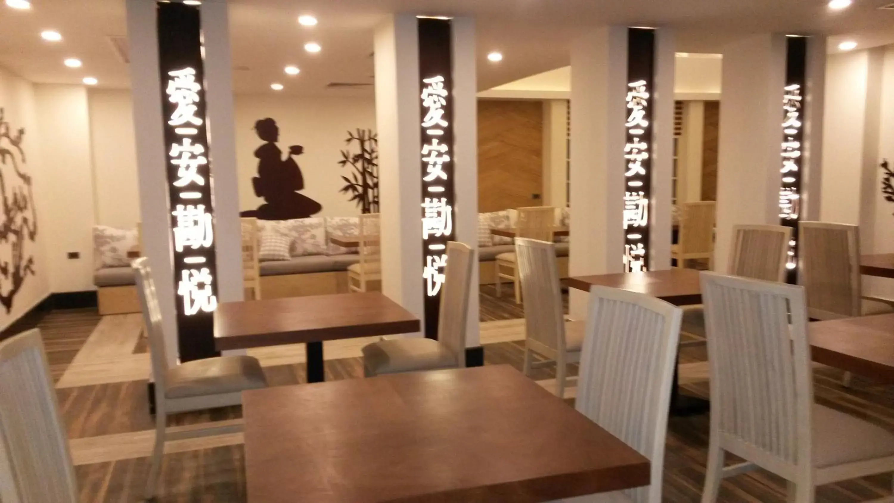 Restaurant/places to eat in Gravity Hotel & Aqua Park Sahl Hasheesh Families and Couples Only Restaurant/places to eat in Gravity Hotel & Aqua Park Sahl Hasheesh Families and Couples Only