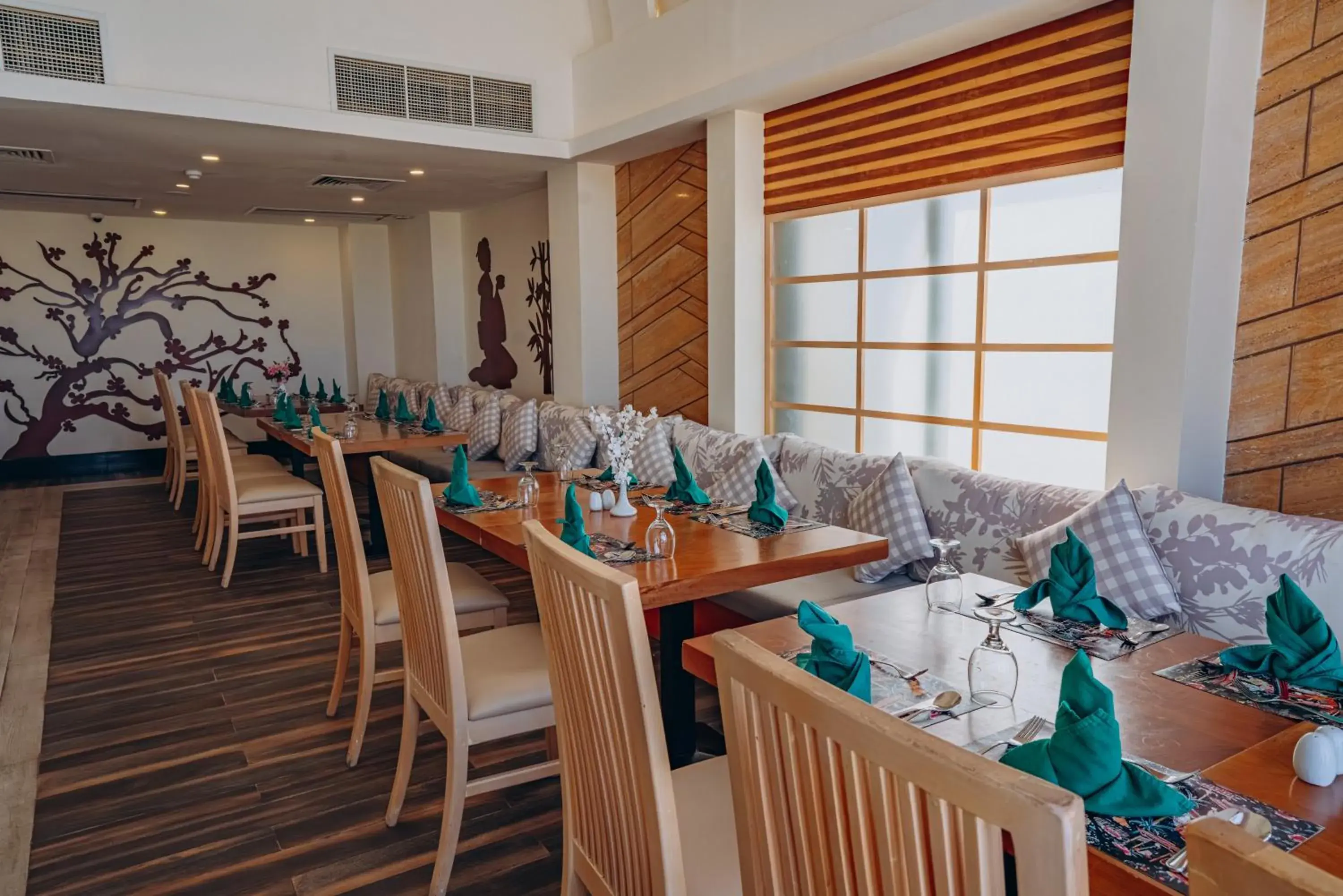 Restaurant/places to eat in Gravity Hotel & Aqua Park Sahl Hasheesh Families and Couples Only Restaurant/places to eat in Gravity Hotel & Aqua Park Sahl Hasheesh Families and Couples Only