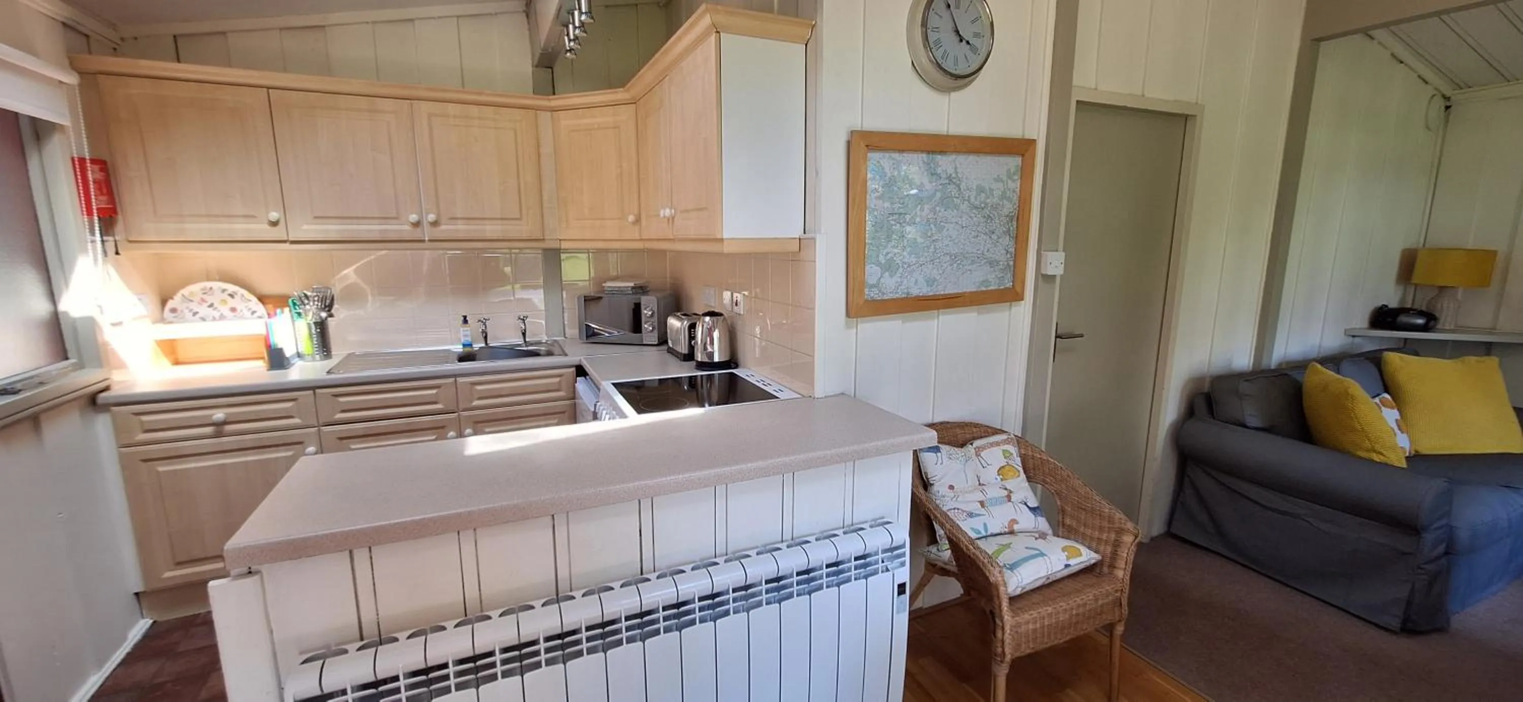 Coffee/tea facilities in Lochend Chalets