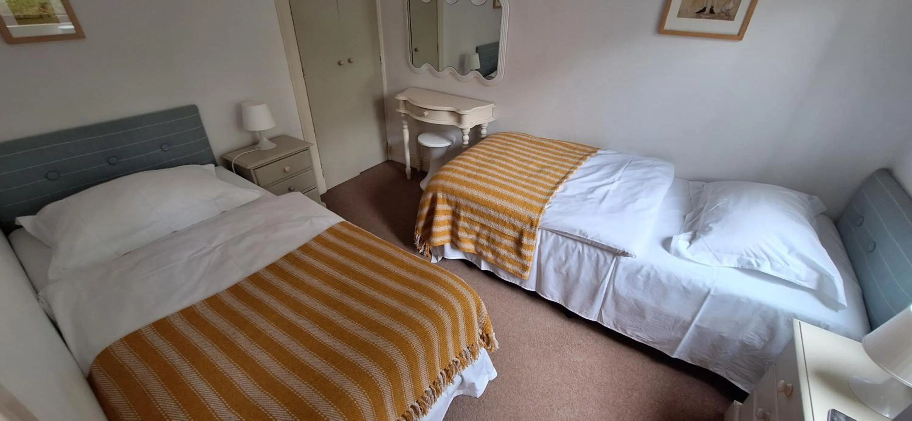 Bed in Lochend Chalets