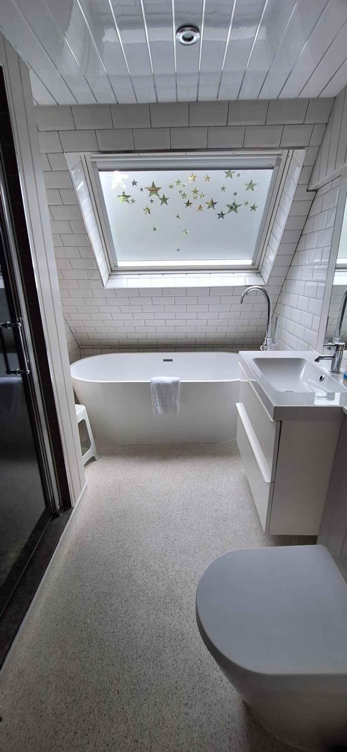 Bathroom in Lochend Chalets