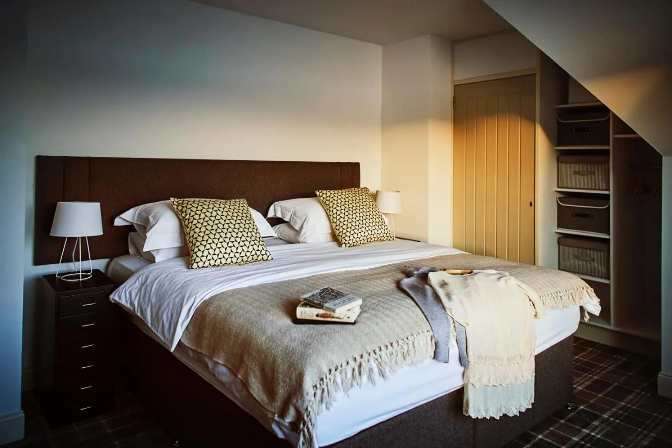 Restaurant/places to eat, Bed in Lochend Chalets