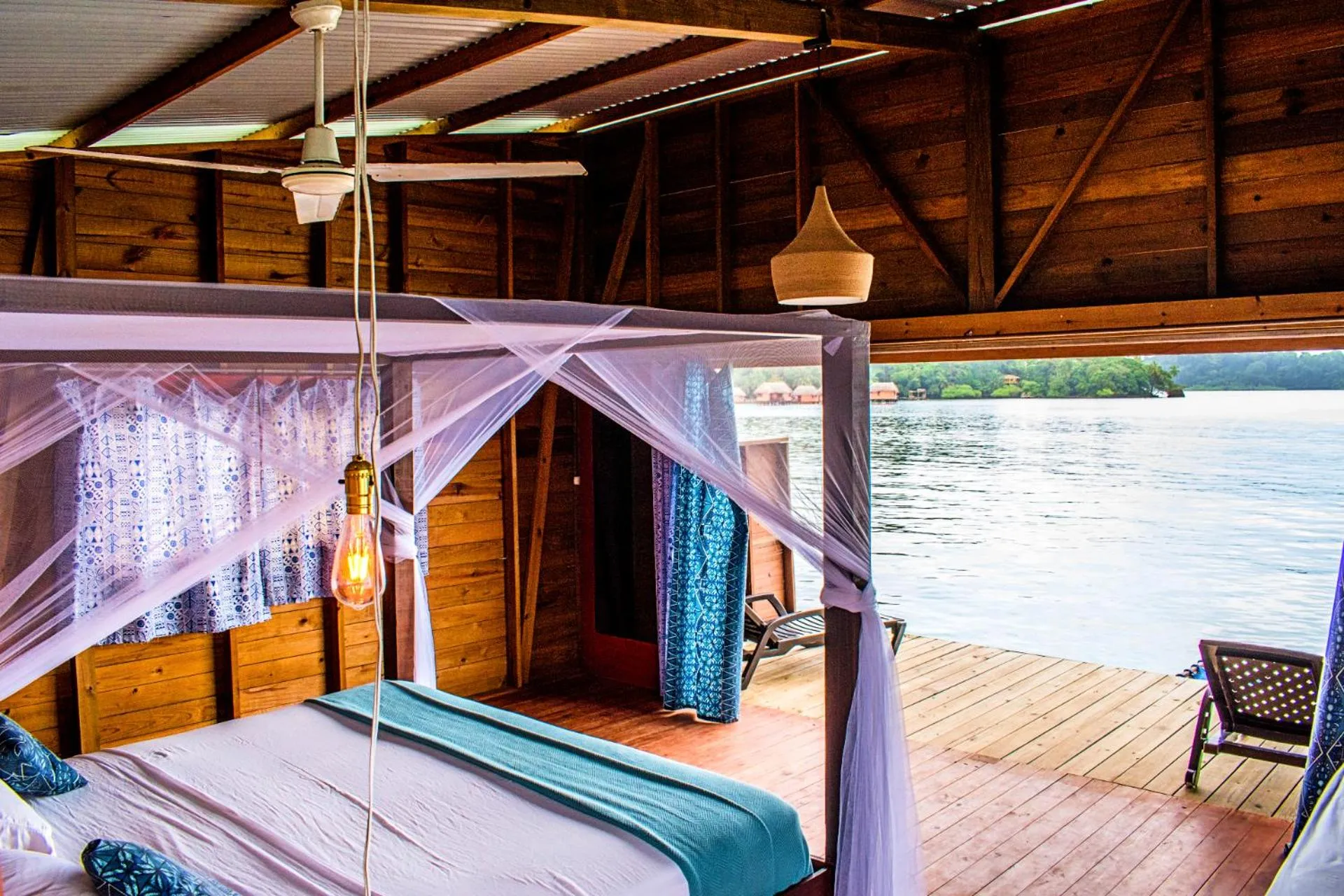 Bedroom in The Sea Monkey