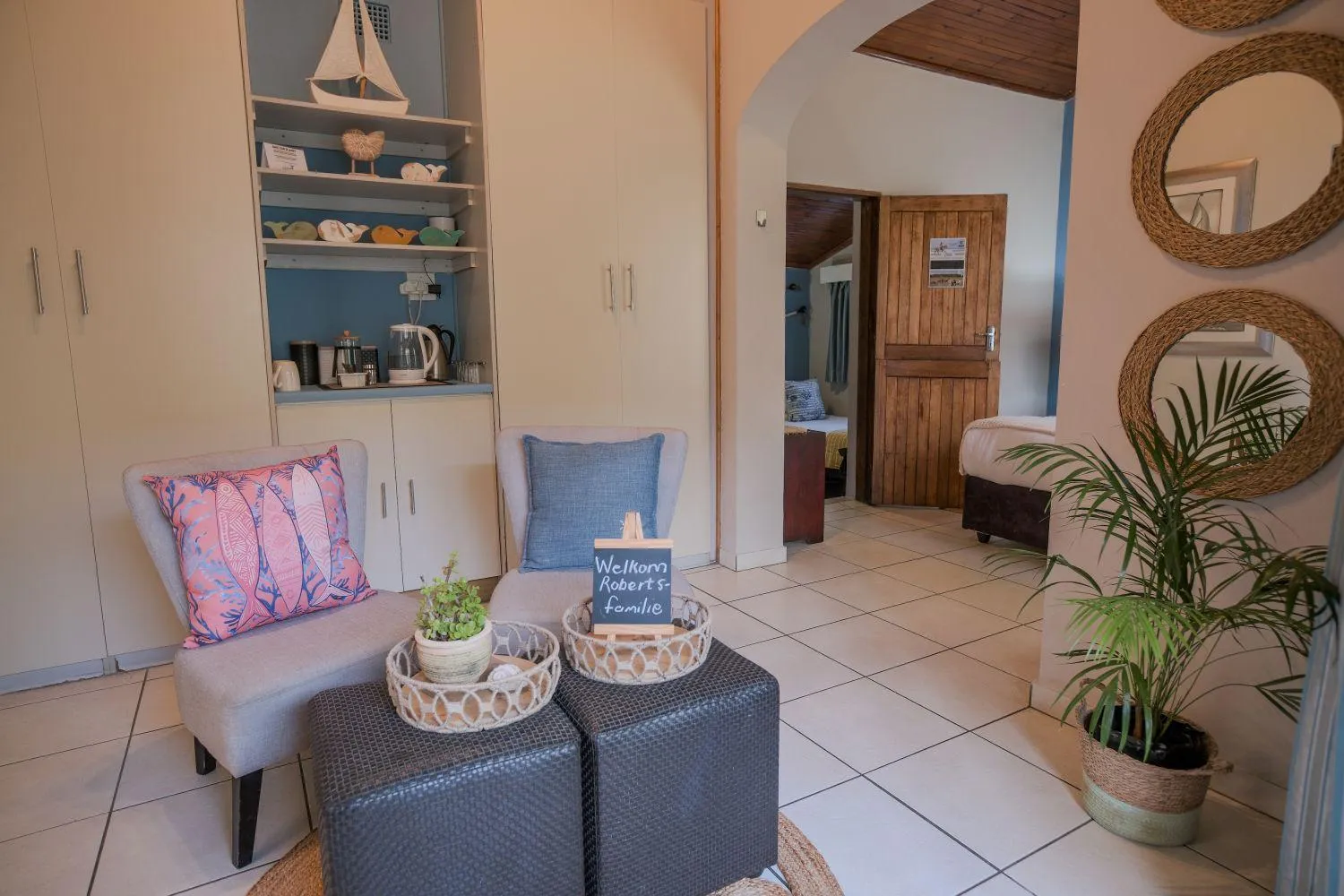 Facade/entrance in Whalesong Guest House