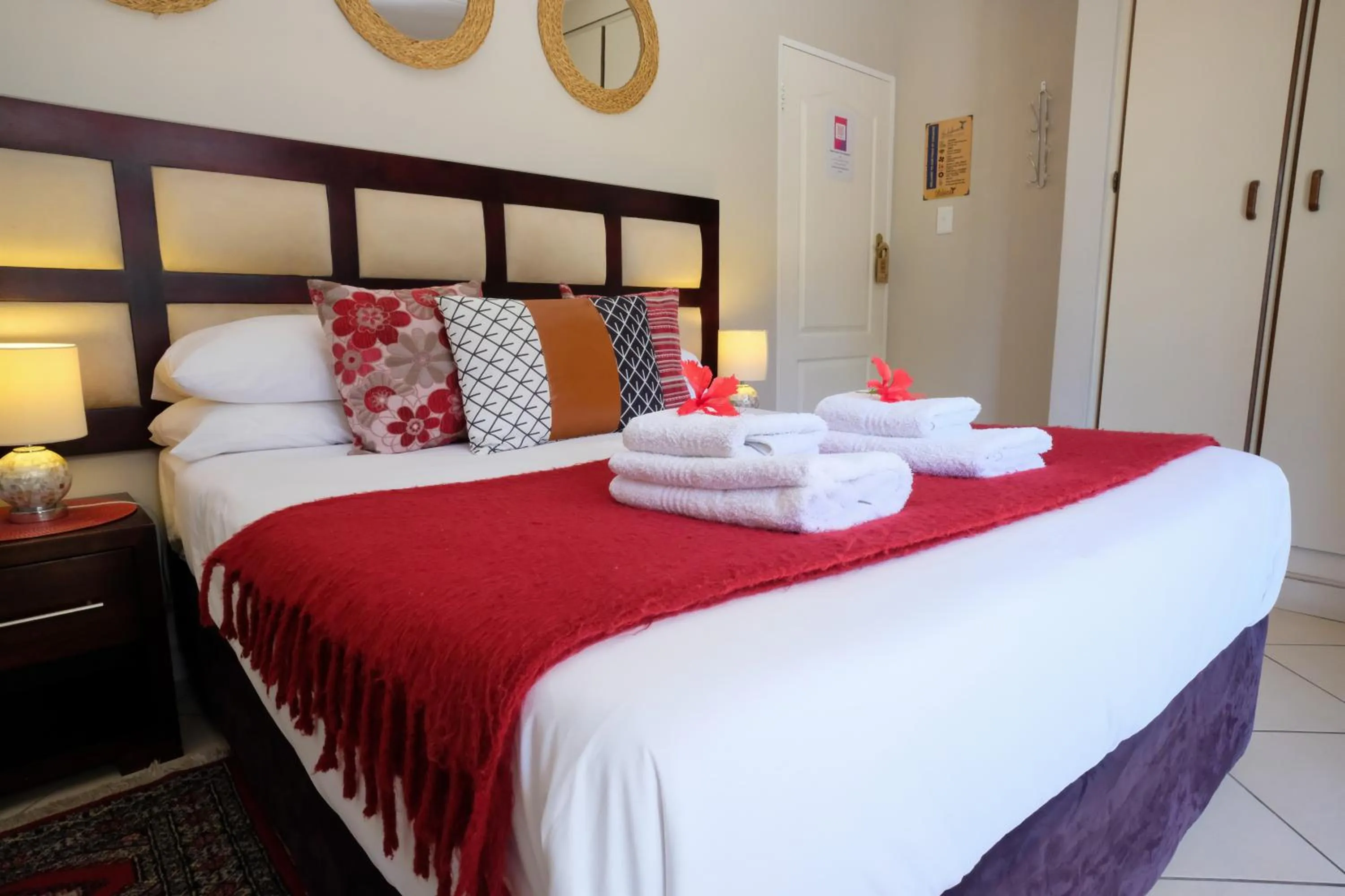 Bed in Whalesong Guest House