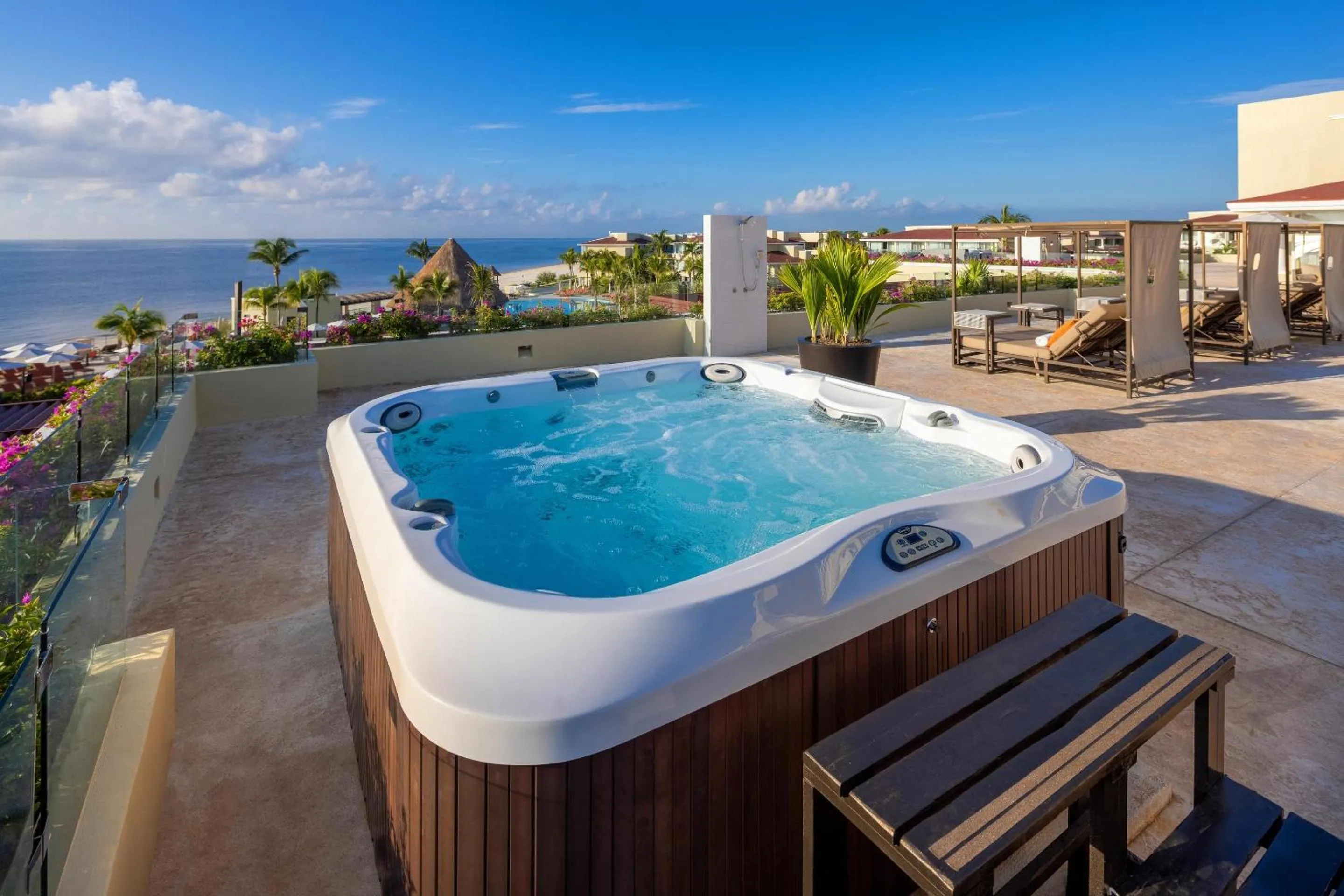 Hot Tub in Moon Palace Nizuc - All Inclusive