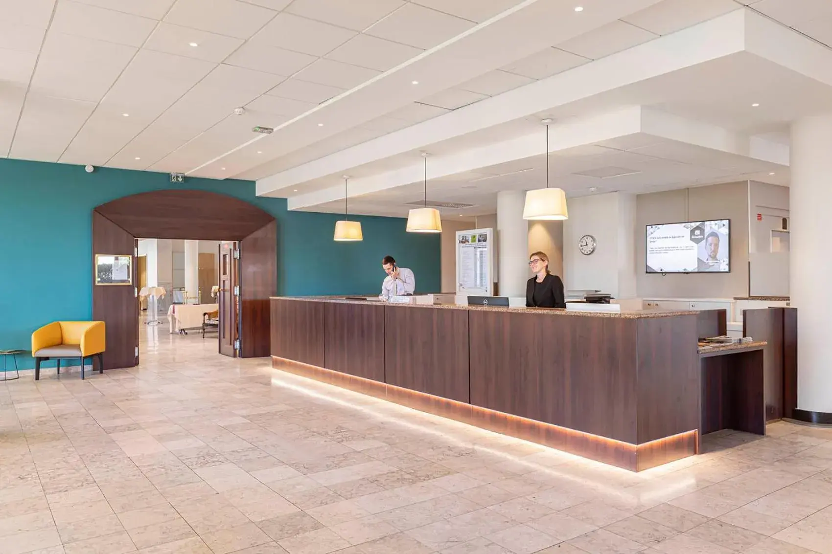 Lobby or reception in Logis Lyon Est Porte de l'Ain Lobby or reception in Logis Lyon Est Porte de l'Ain