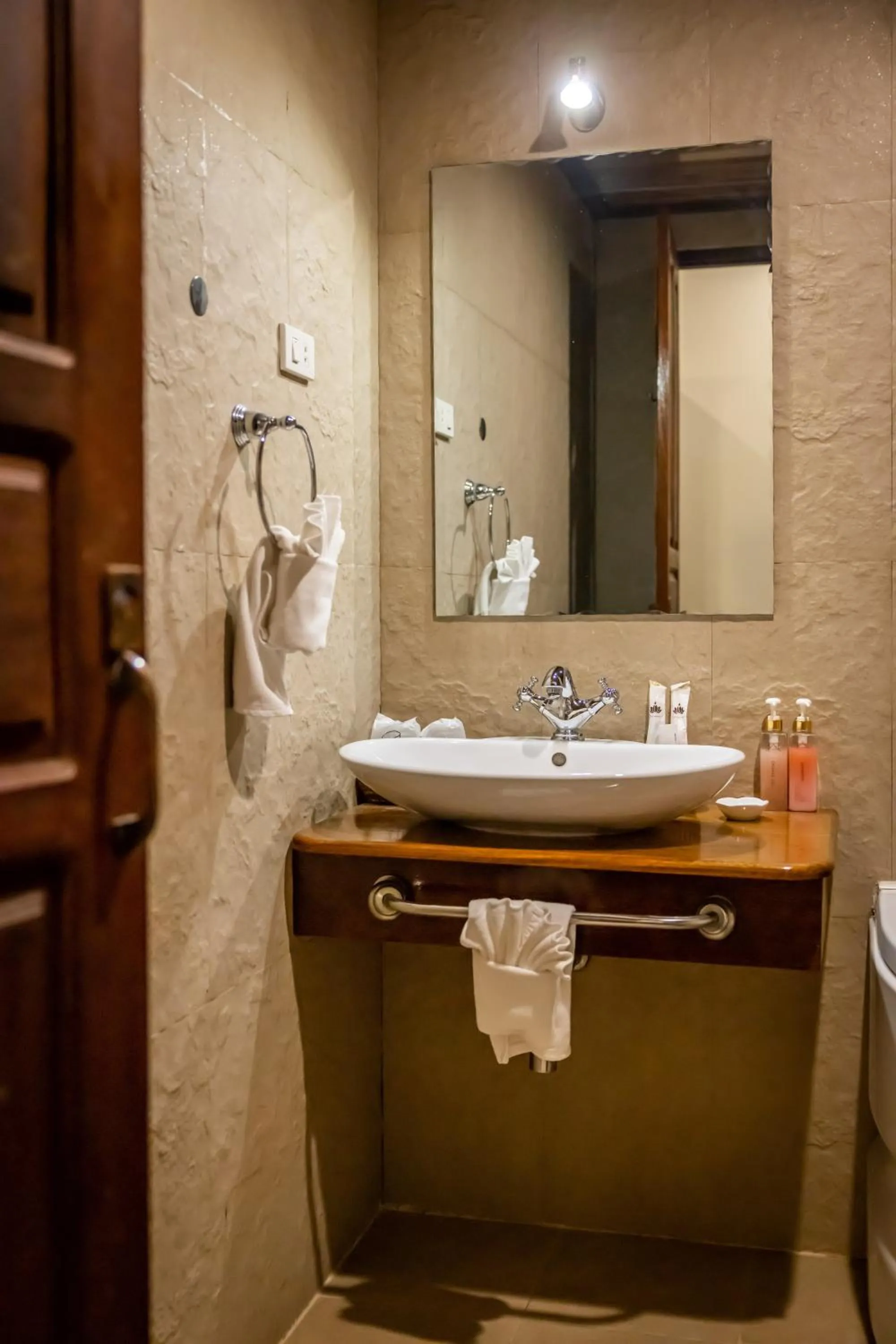 Bathroom in Sada Hotel