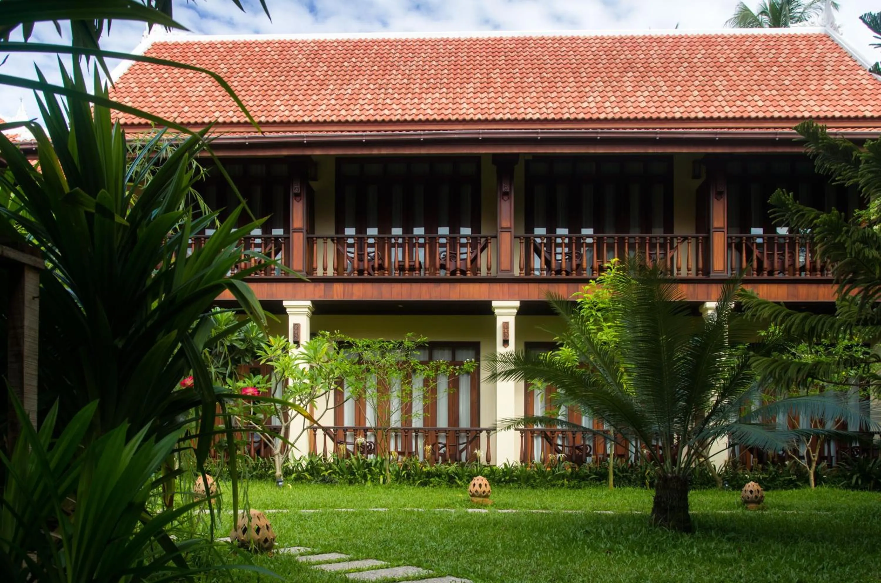 Facade/entrance in Sada Hotel