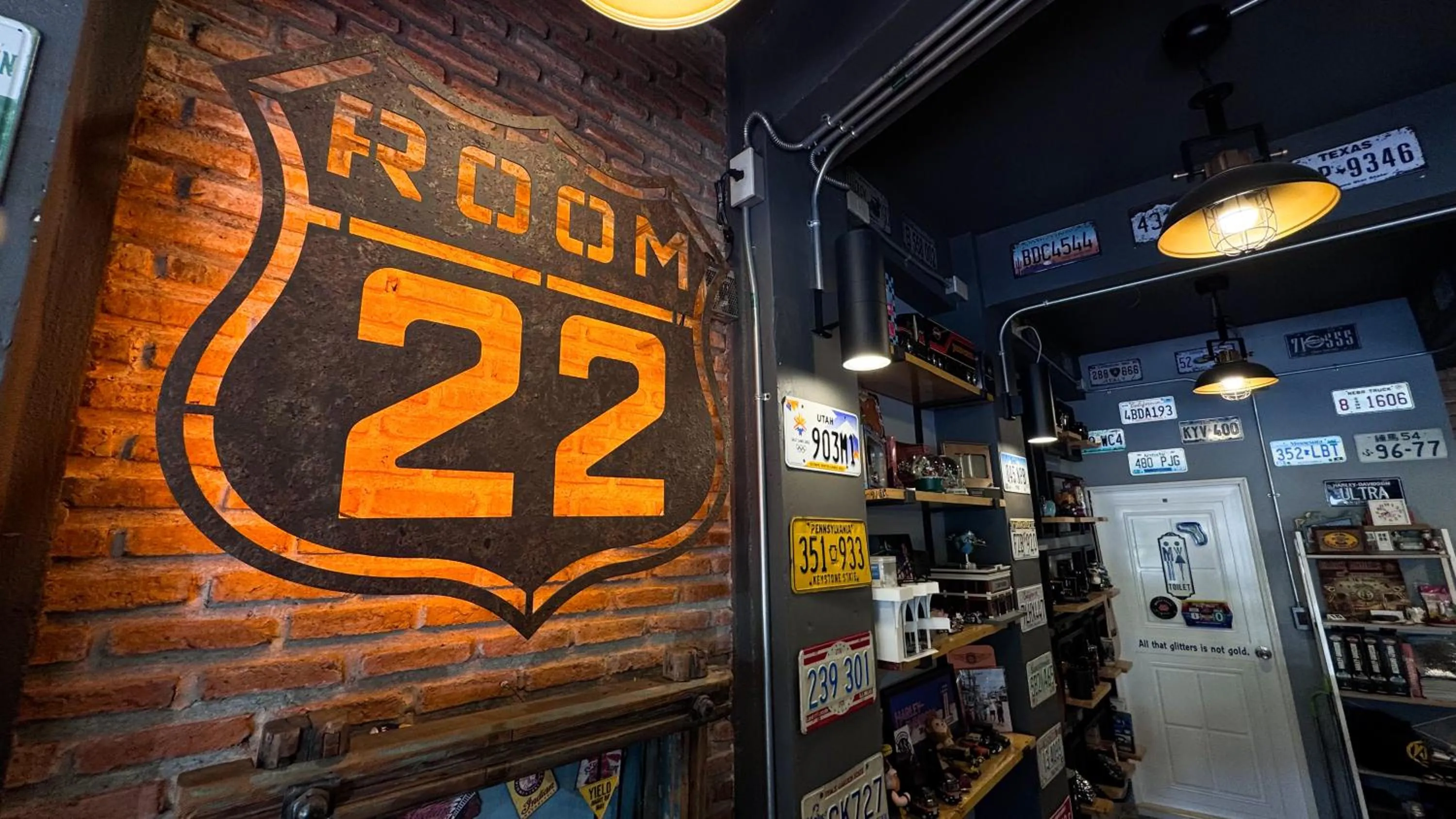 Room 22 Hostel - near Chinatown