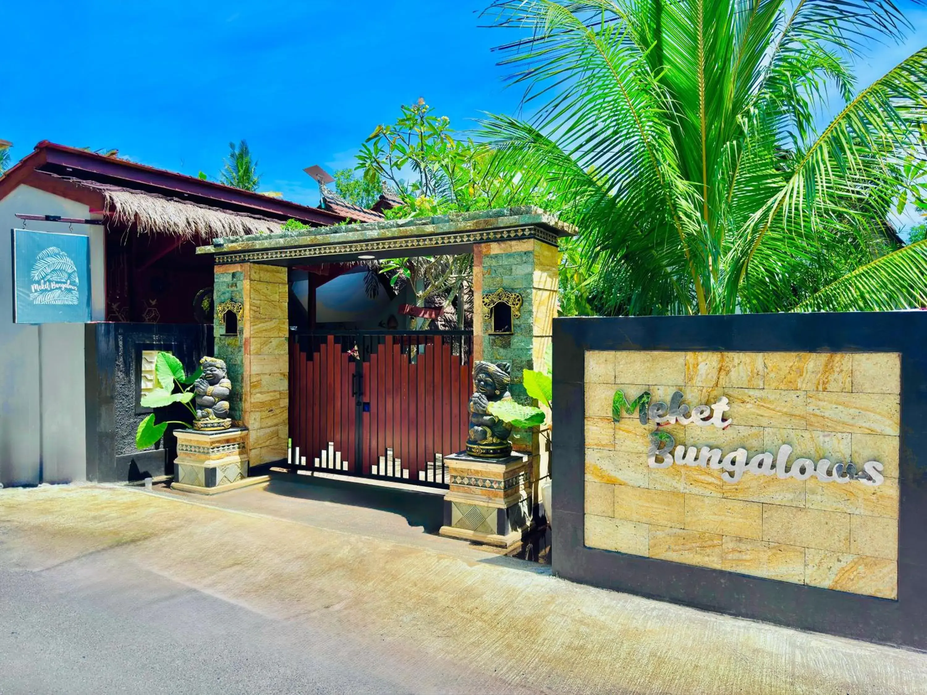 Facade/entrance in Meket Bungalows Facade/entrance in Meket Bungalows