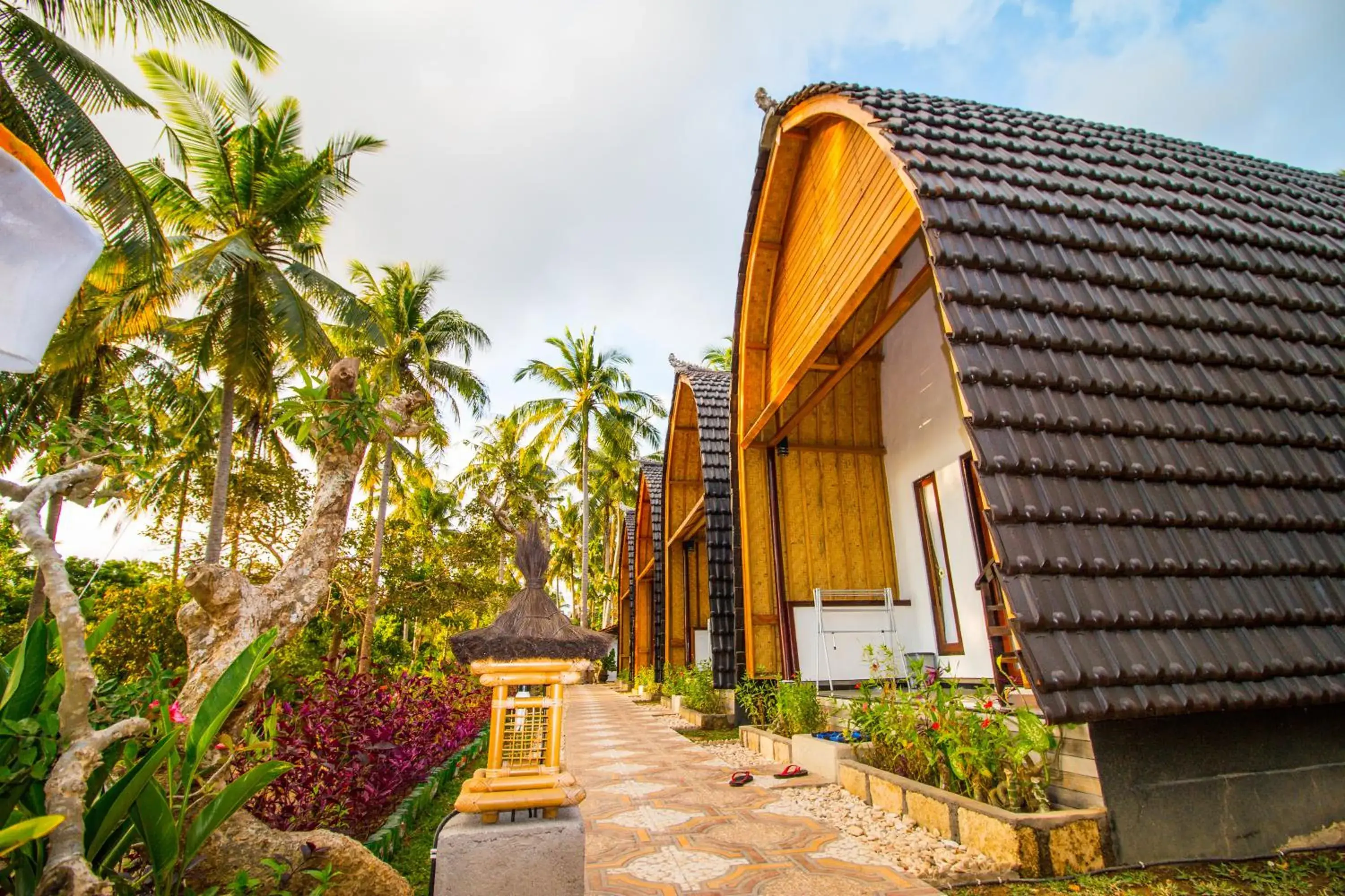 Property building in Meket Bungalows Property building in Meket Bungalows