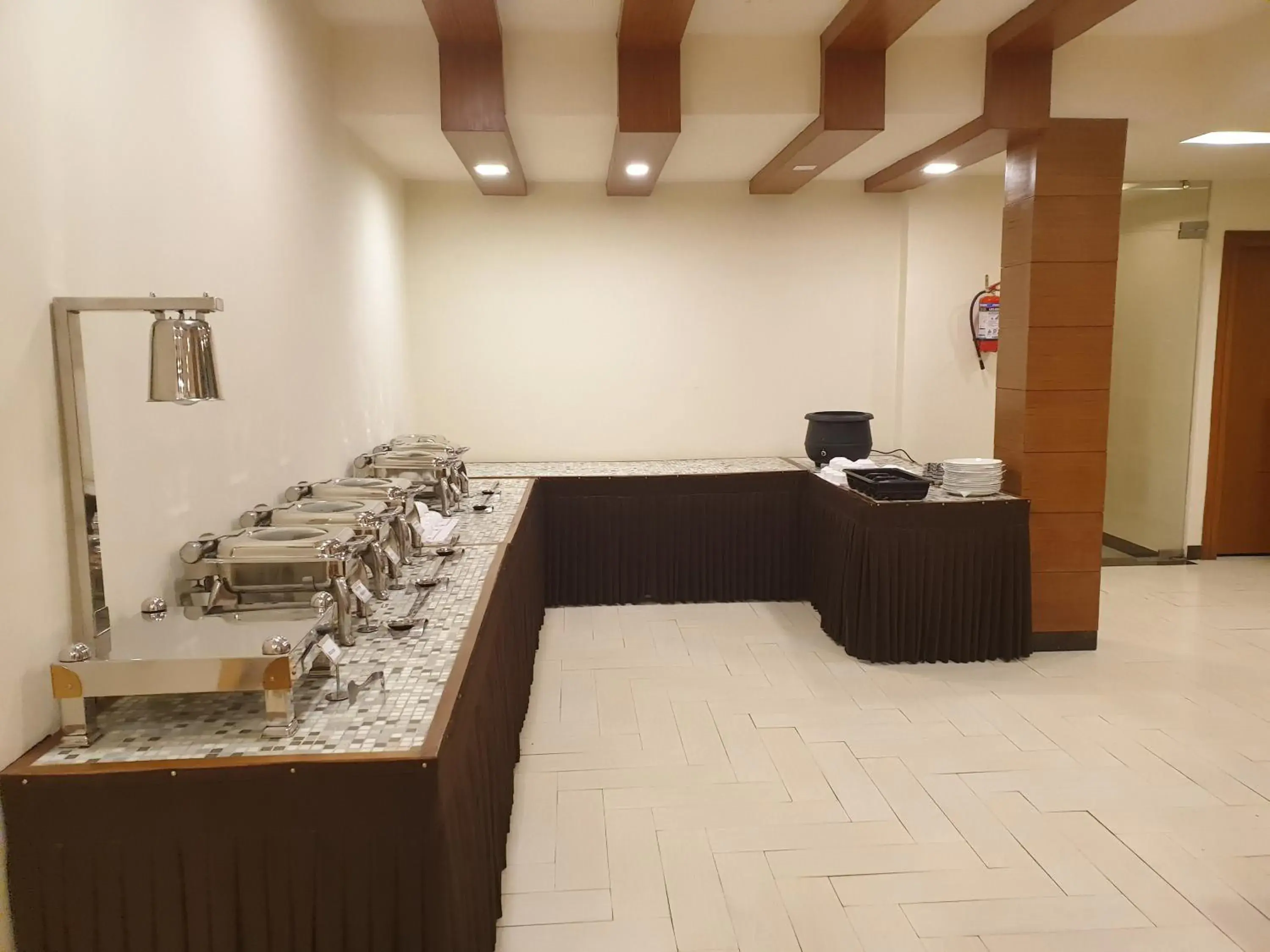 Restaurant/places to eat in Hotel Devlok Primal Restaurant/places to eat in Hotel Devlok Primal