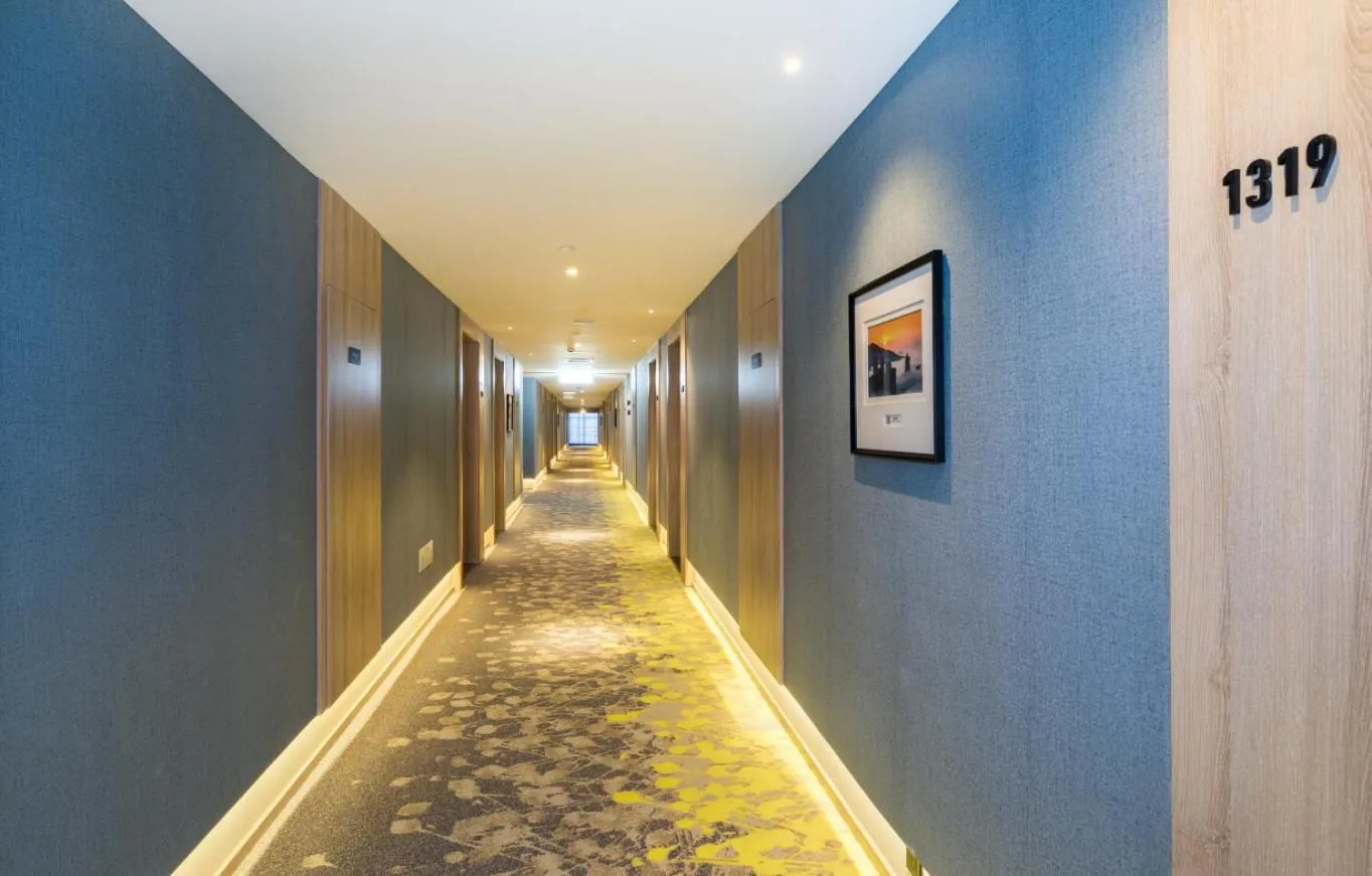 Atour Jiaozhou Qingdao Hotel