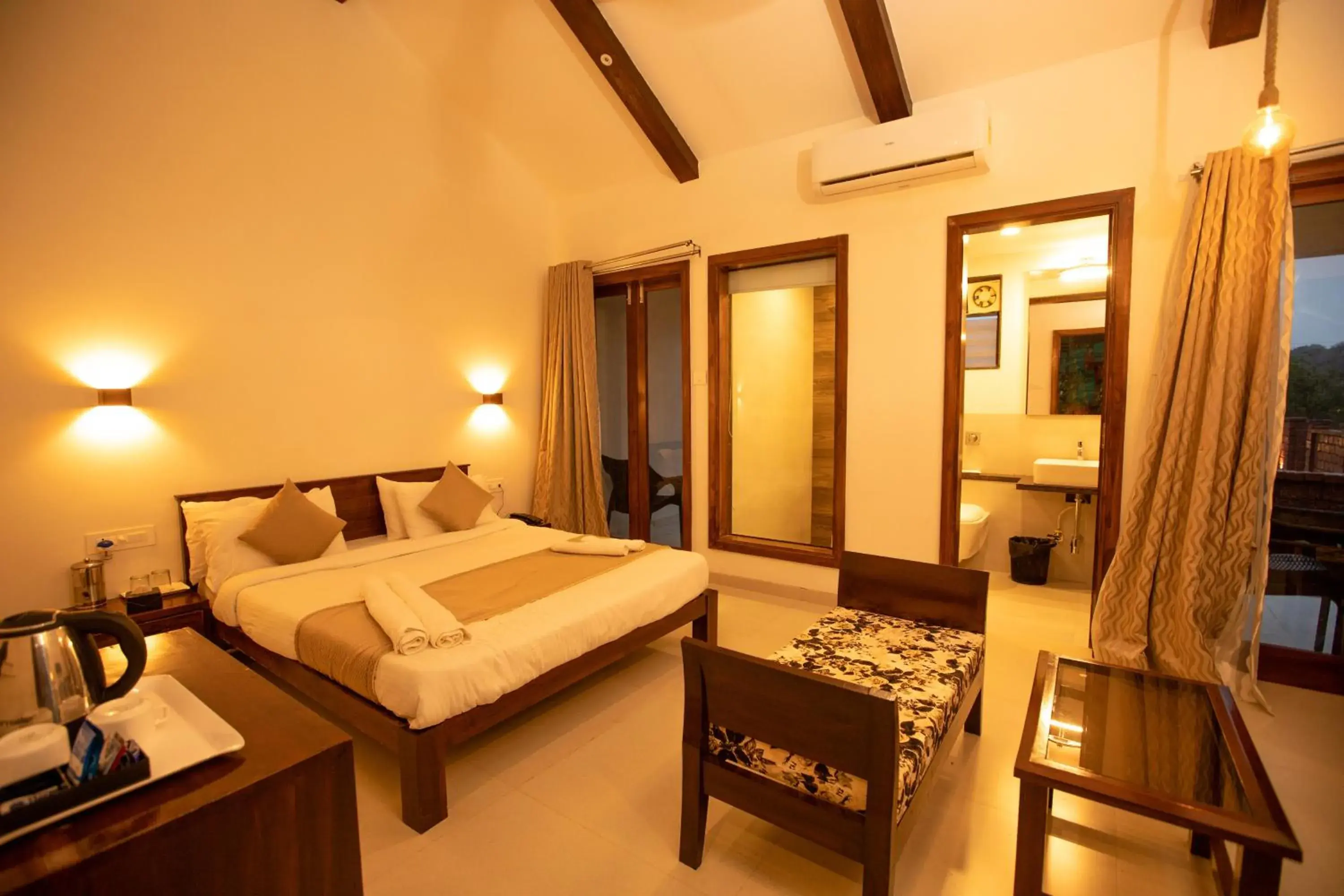 Superior Queen Room in La Serene Resort and Spa Superior Queen Room in La Serene Resort and Spa