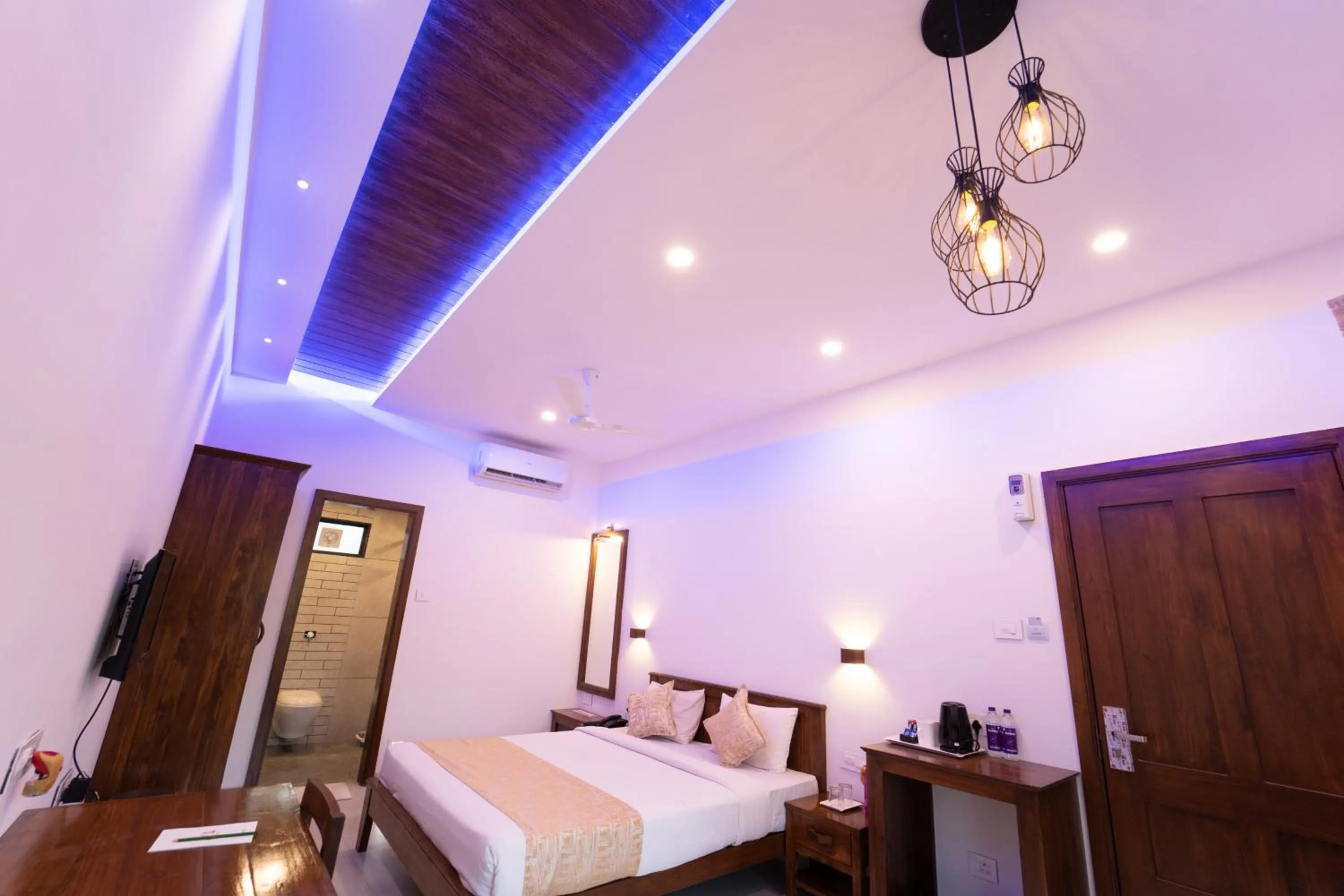 View (from property/room), Bed in La Serene Resort and Spa