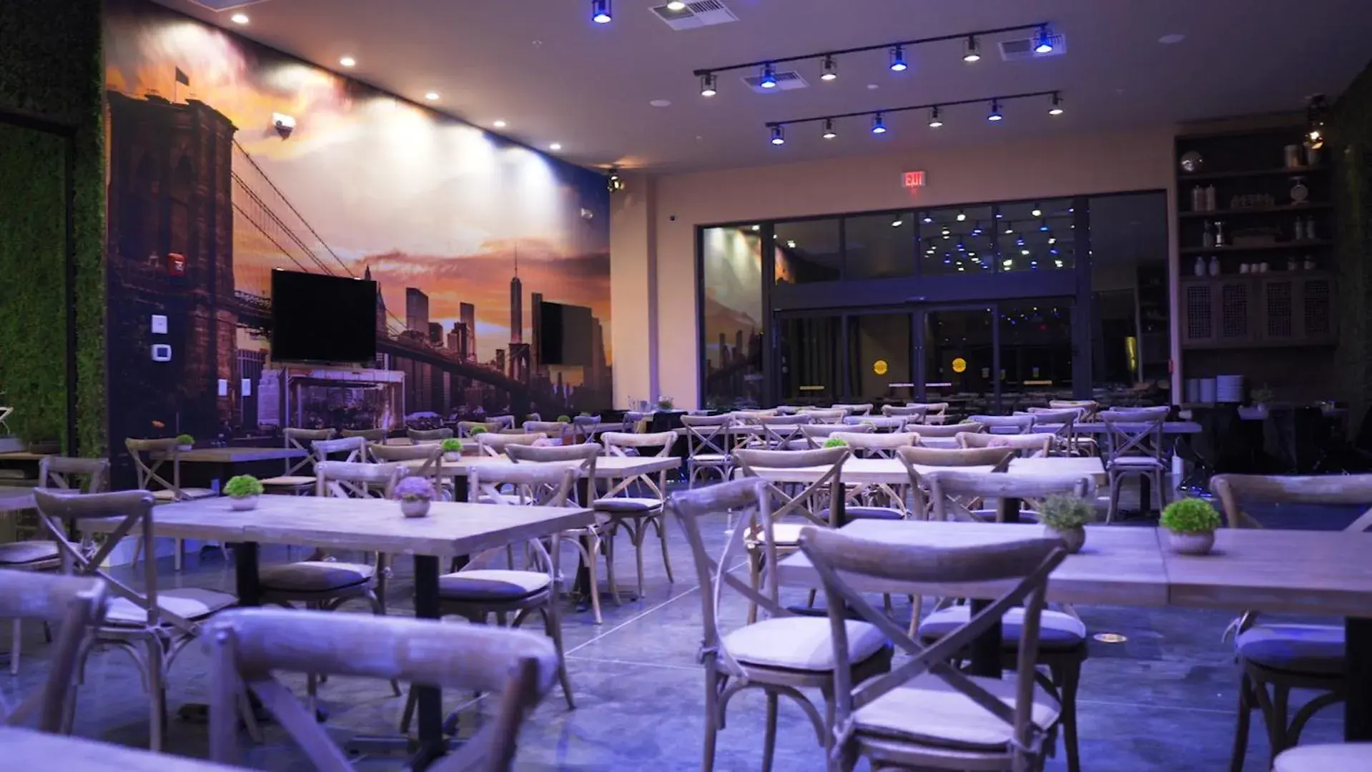 Restaurant/places to eat in Magic Village Views Trademark Collection by Wyndham Restaurant/places to eat in Magic Village Views Trademark Collection by Wyndham