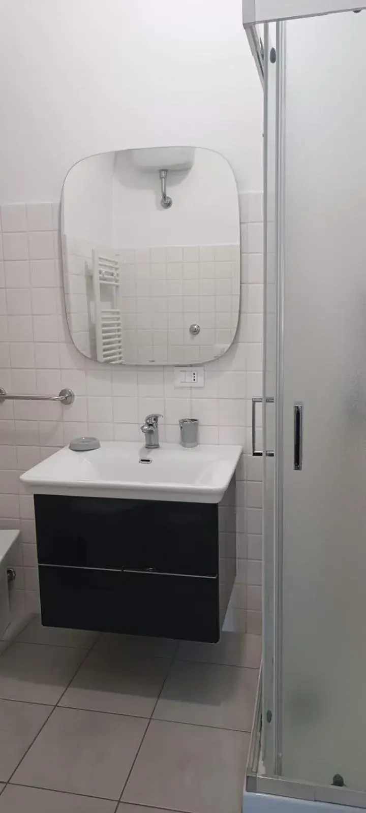 Large Double Room - single occupancy in Velia's Home Casa Vacanze B&b Large Double Room - single occupancy in Velia's Home Casa Vacanze B&b