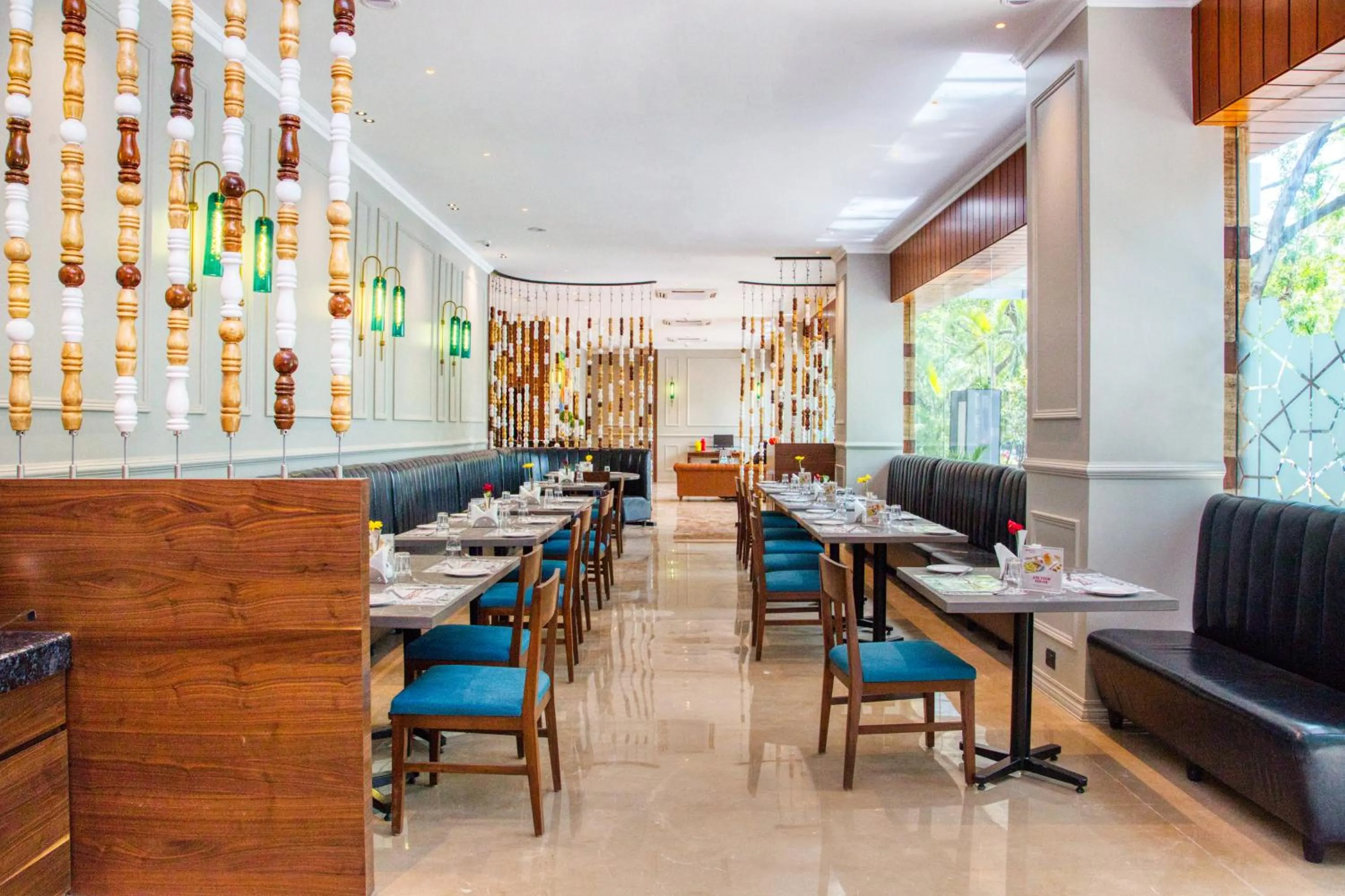 Restaurant/places to eat in 7 Apple Hotel - Viman Nagar Pune