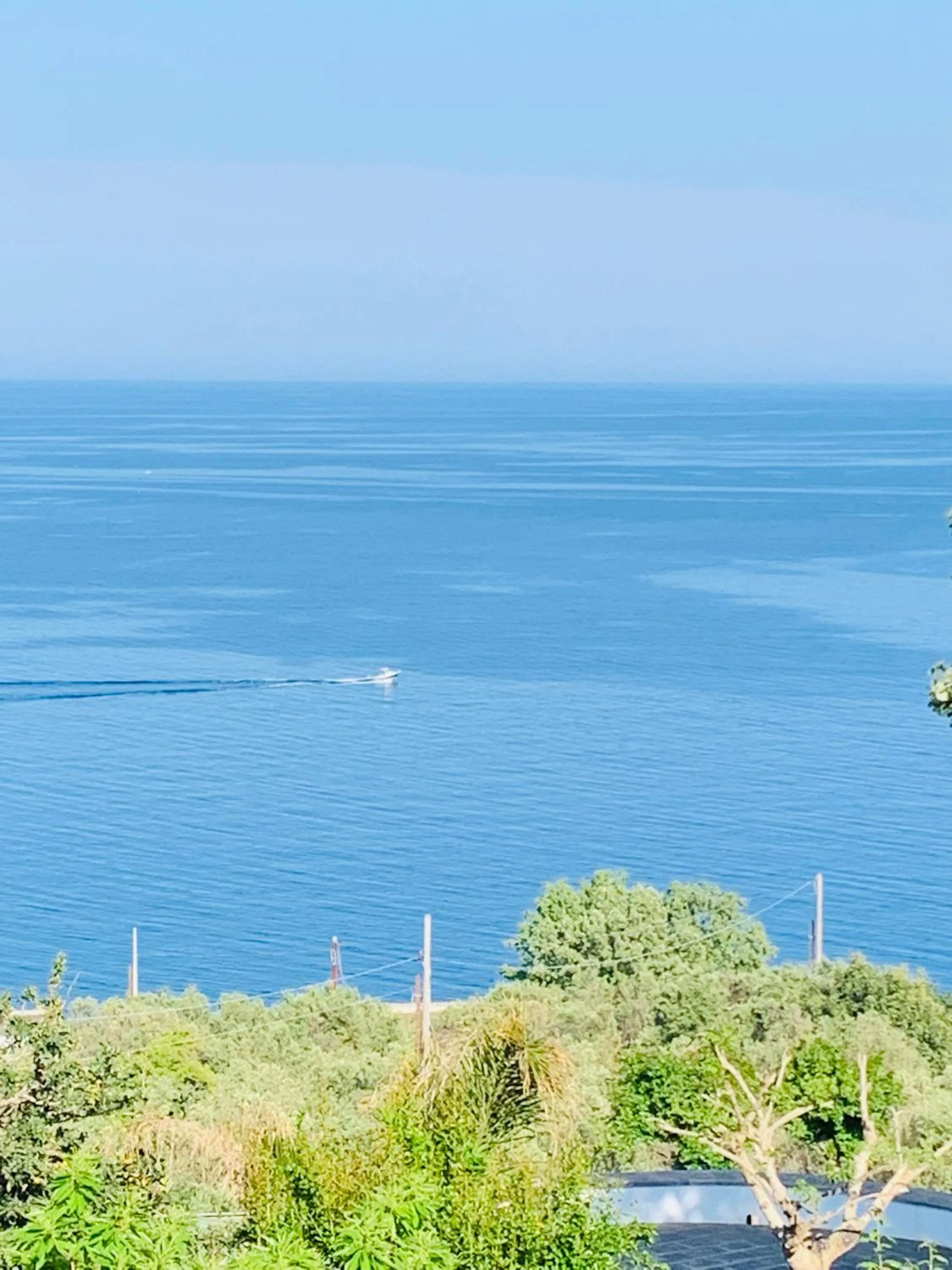 CASA AL MARE RIO b&n