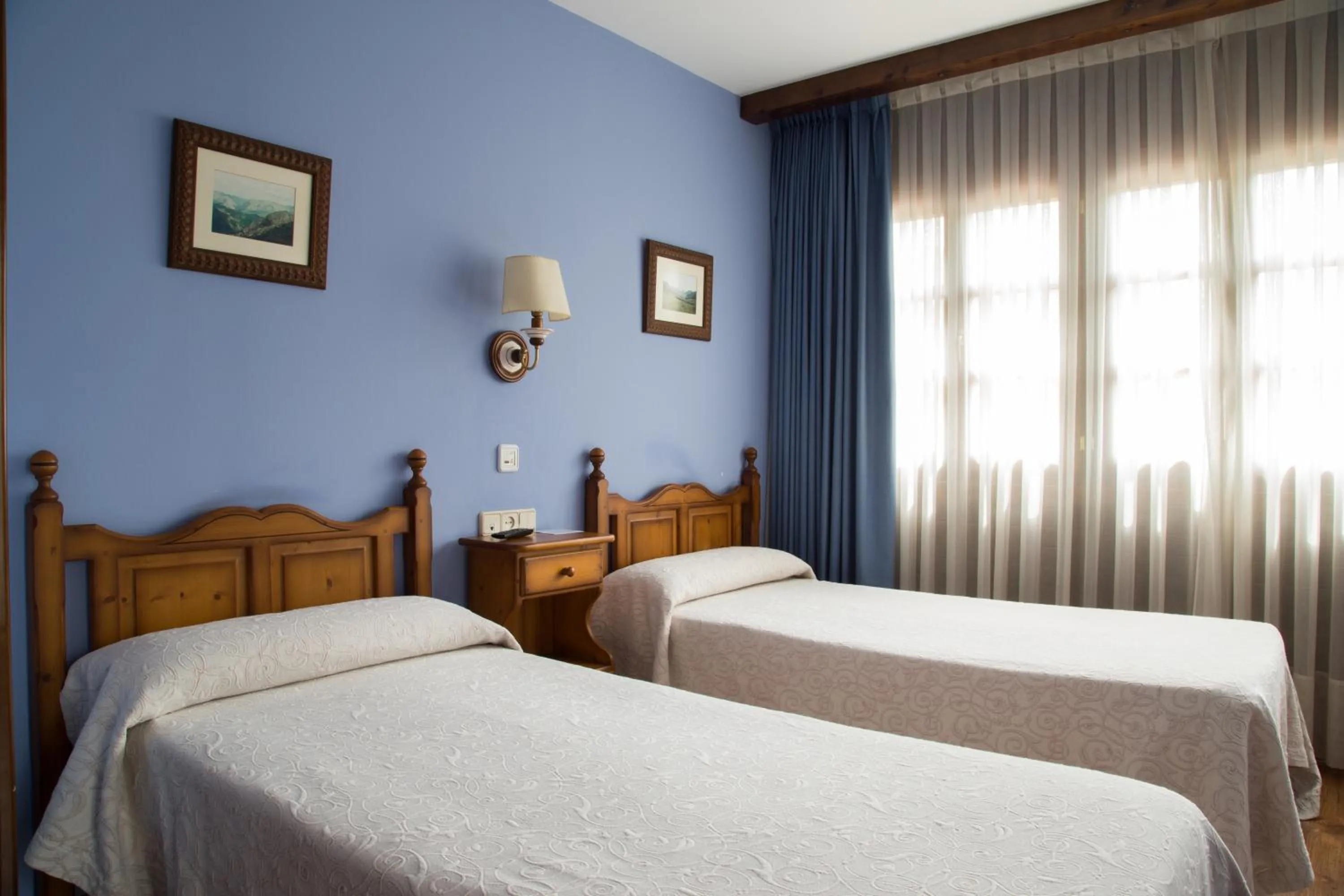 Bedroom, Bed in Hotel Balcon de Aguera