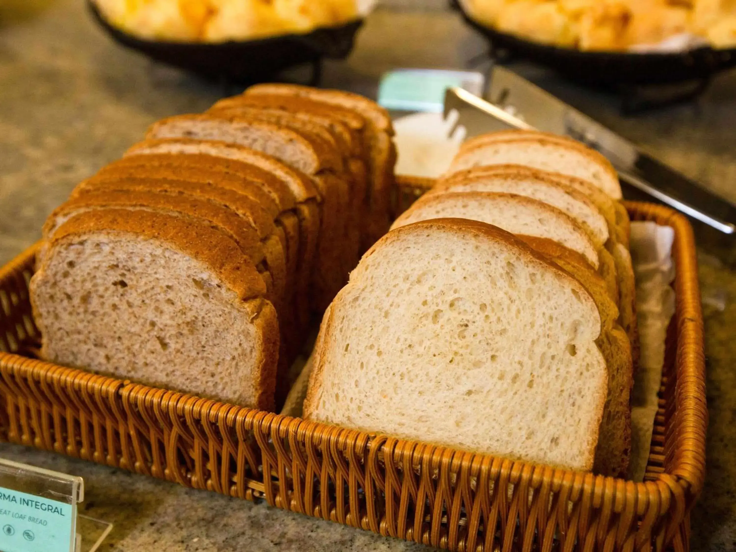 Restaurant/places to eat in ibis Vitoria Praia de Camburi Restaurant/places to eat in ibis Vitoria Praia de Camburi