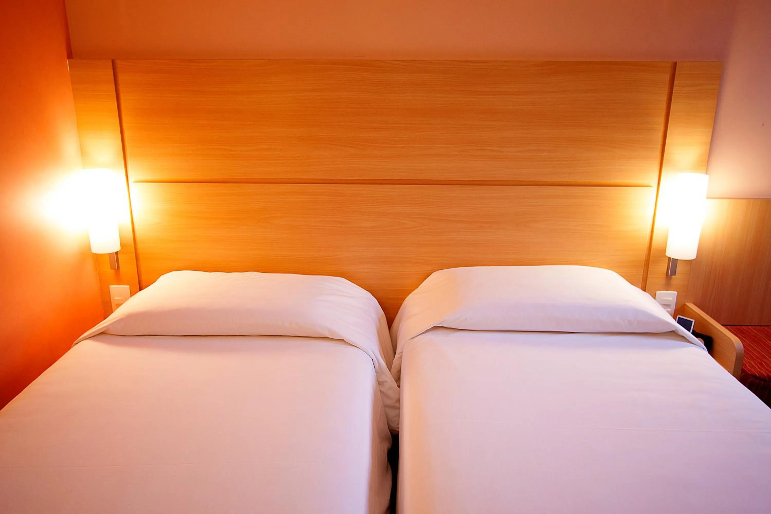 Bed in ibis Vitoria Praia de Camburi