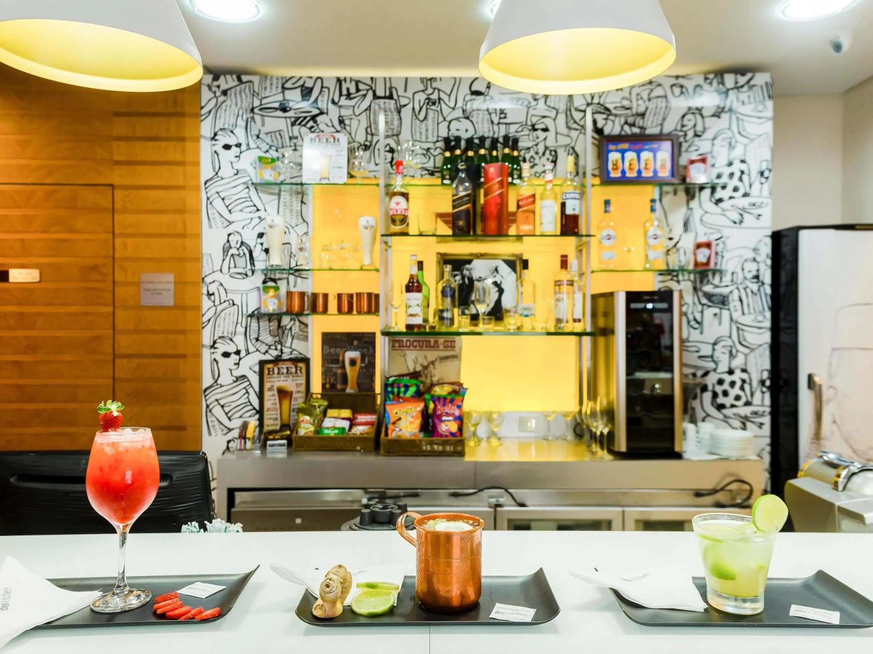 Lounge or bar in ibis Vitoria Praia de Camburi