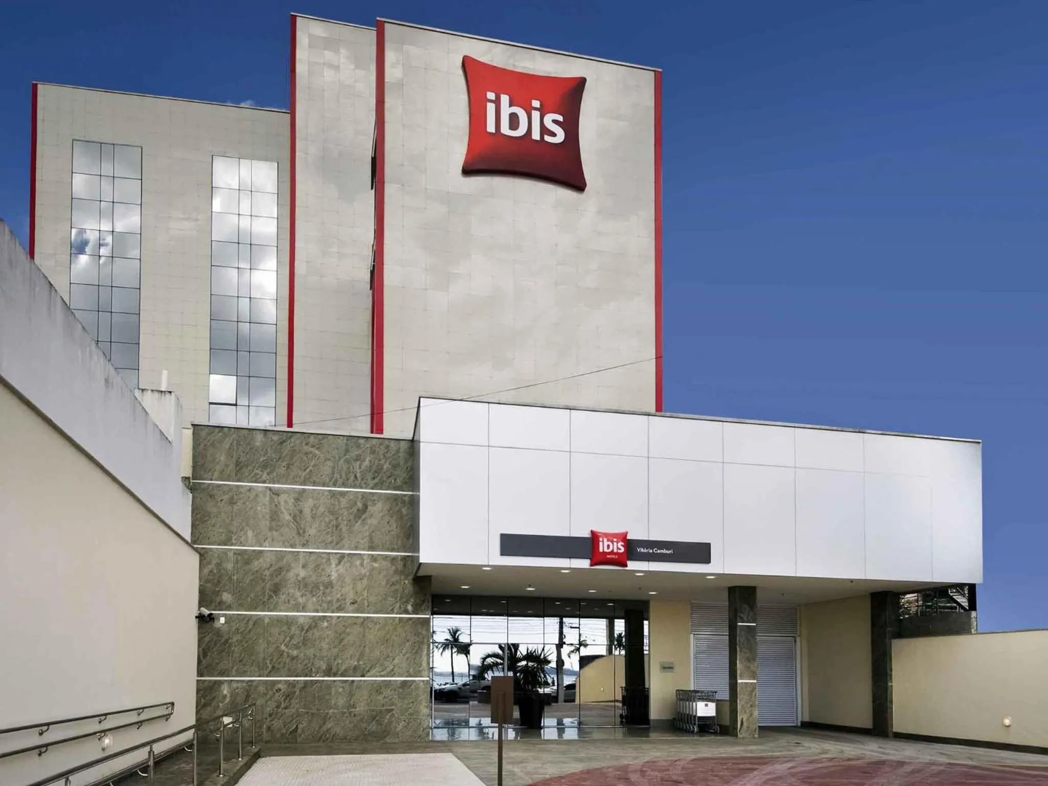 Property building in ibis Vitoria Praia de Camburi