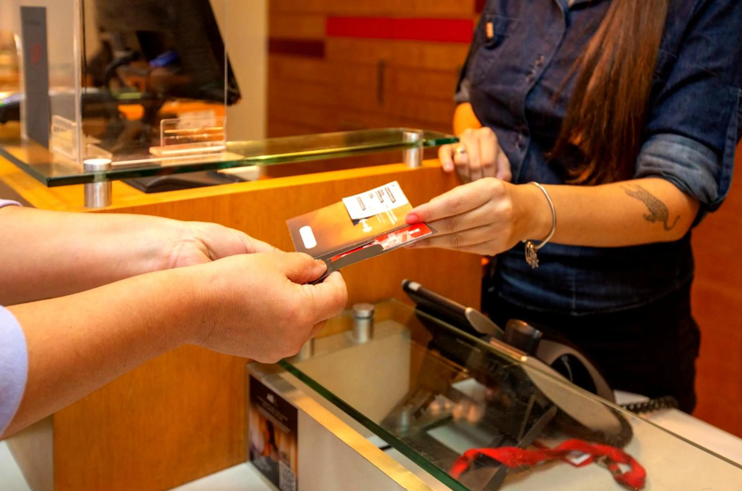 Staff in ibis Vitoria Praia de Camburi