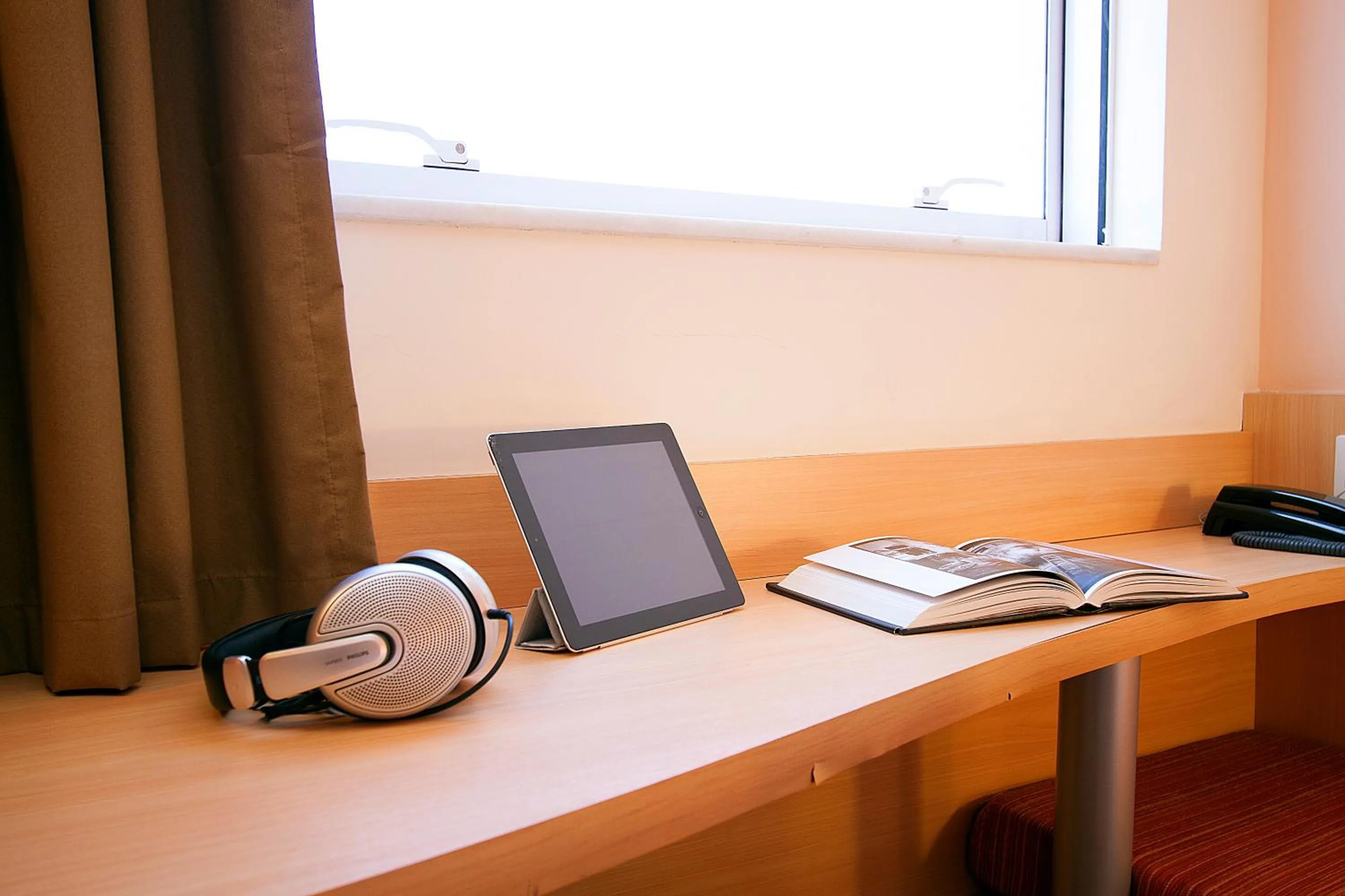Bedroom in ibis Vitoria Praia de Camburi