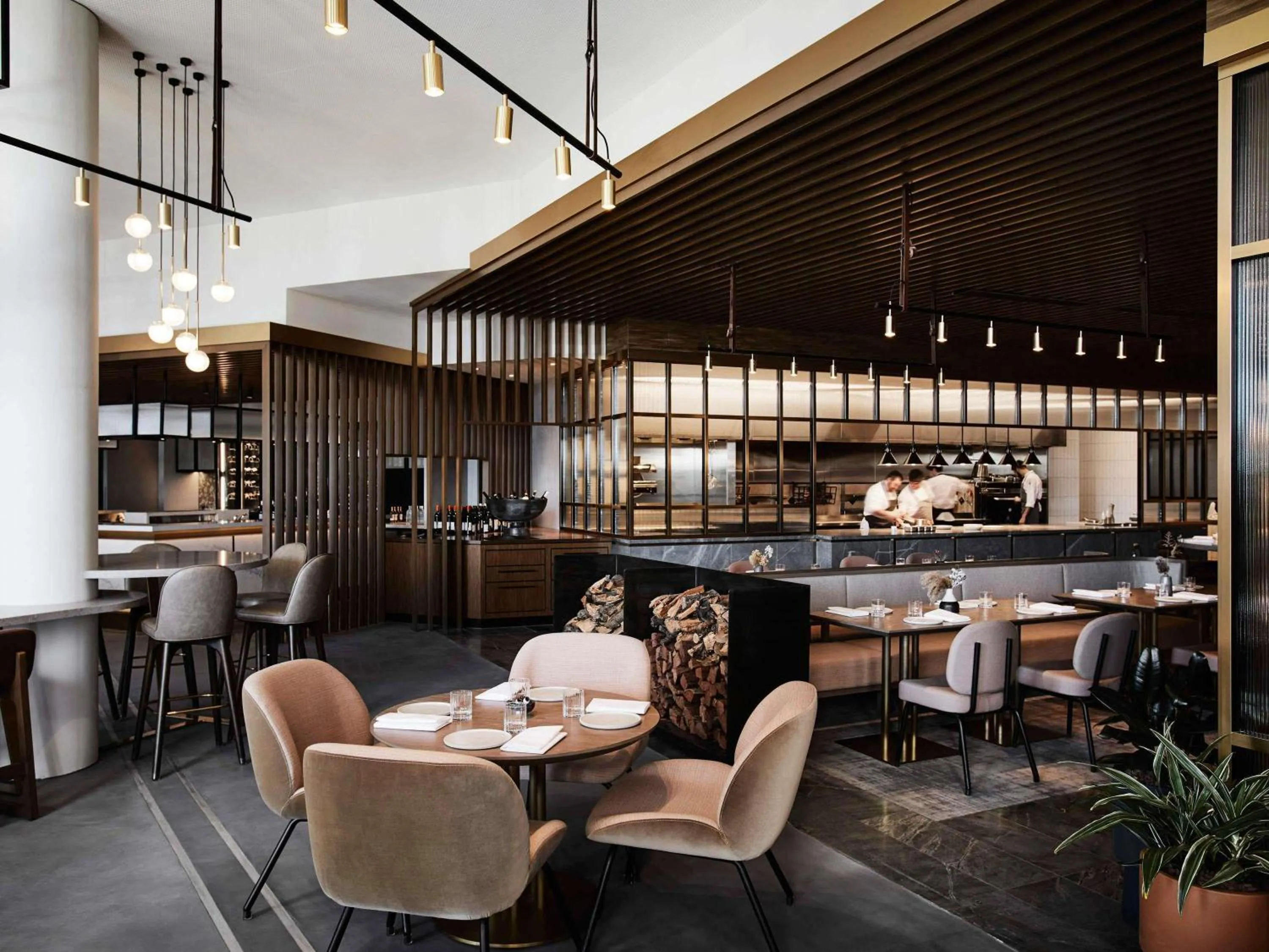 Restaurant/places to eat in Hotel Chadstone Melbourne MGallery Collection