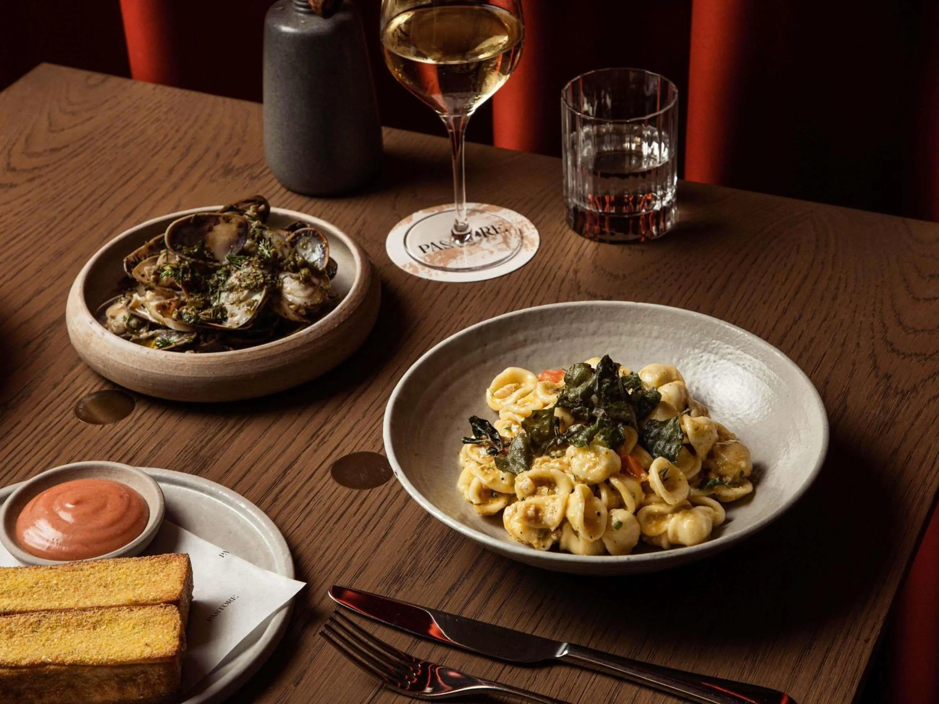 Restaurant/places to eat in Hotel Chadstone Melbourne MGallery Collection