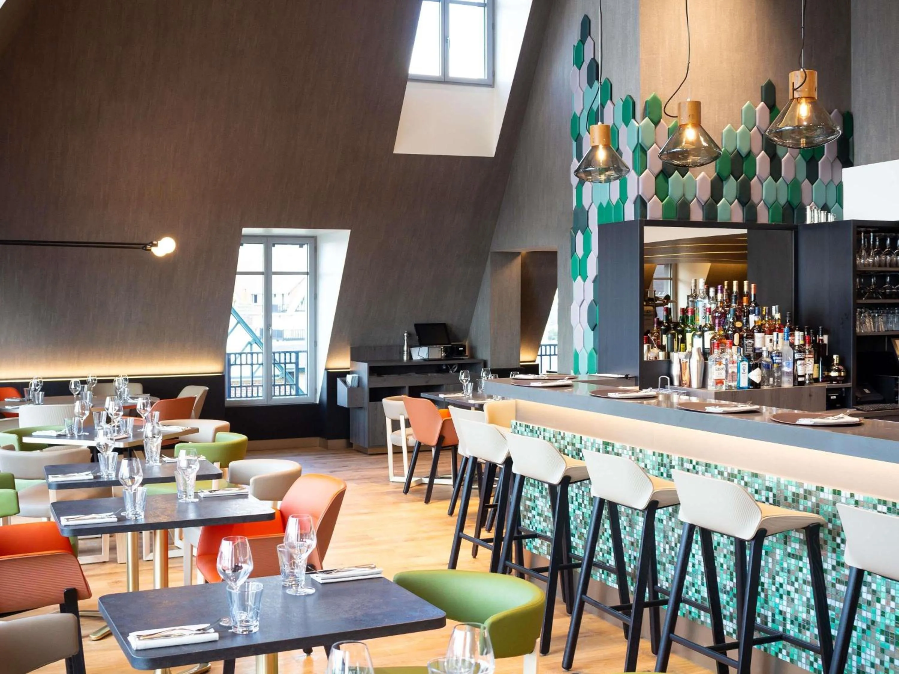 Restaurant/places to eat in Novotel Deauville Plage