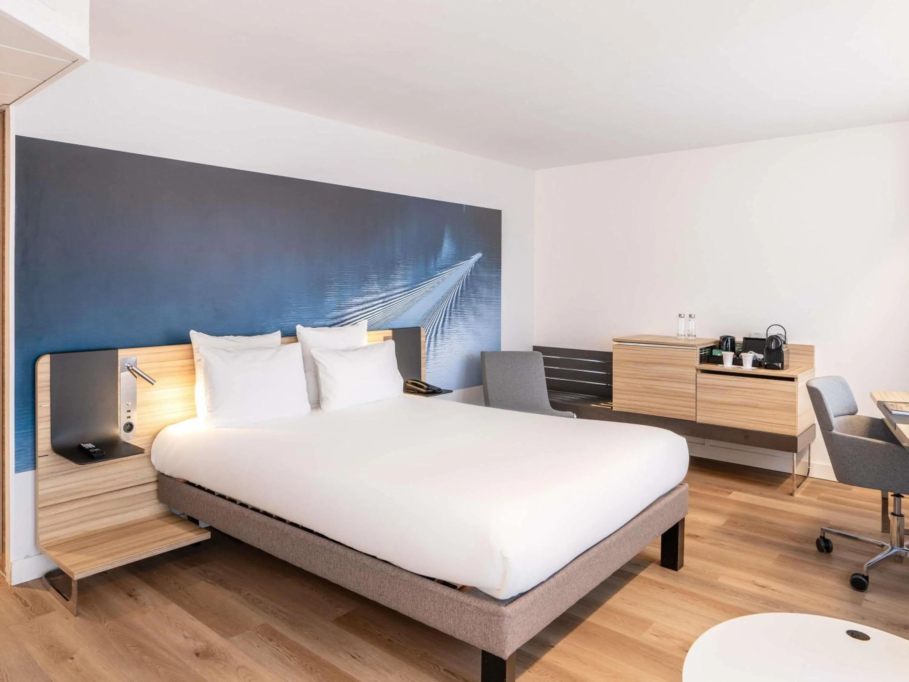 Executive Double Room with Balcony in Novotel Deauville Plage