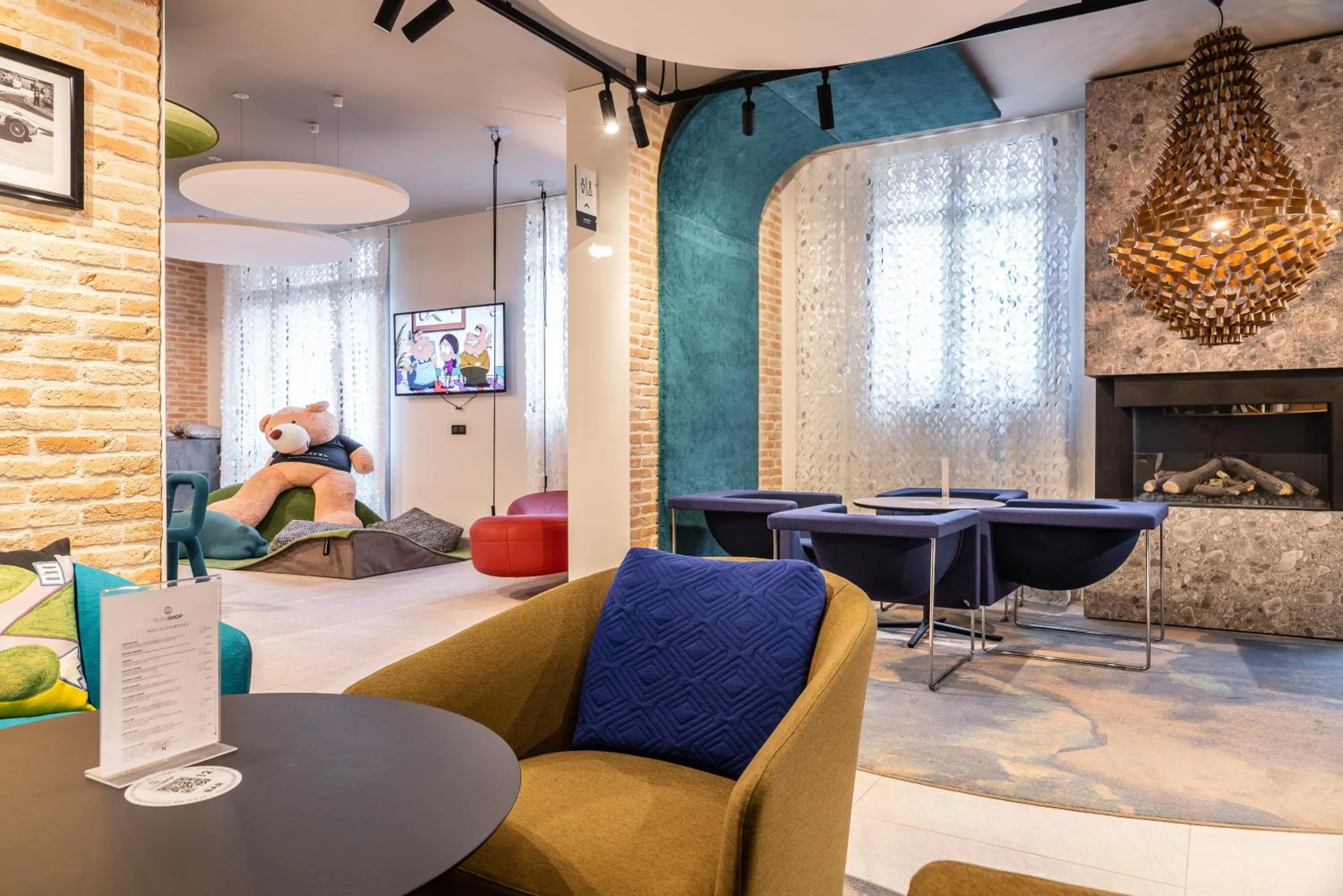 Seating area in Novotel Deauville Plage