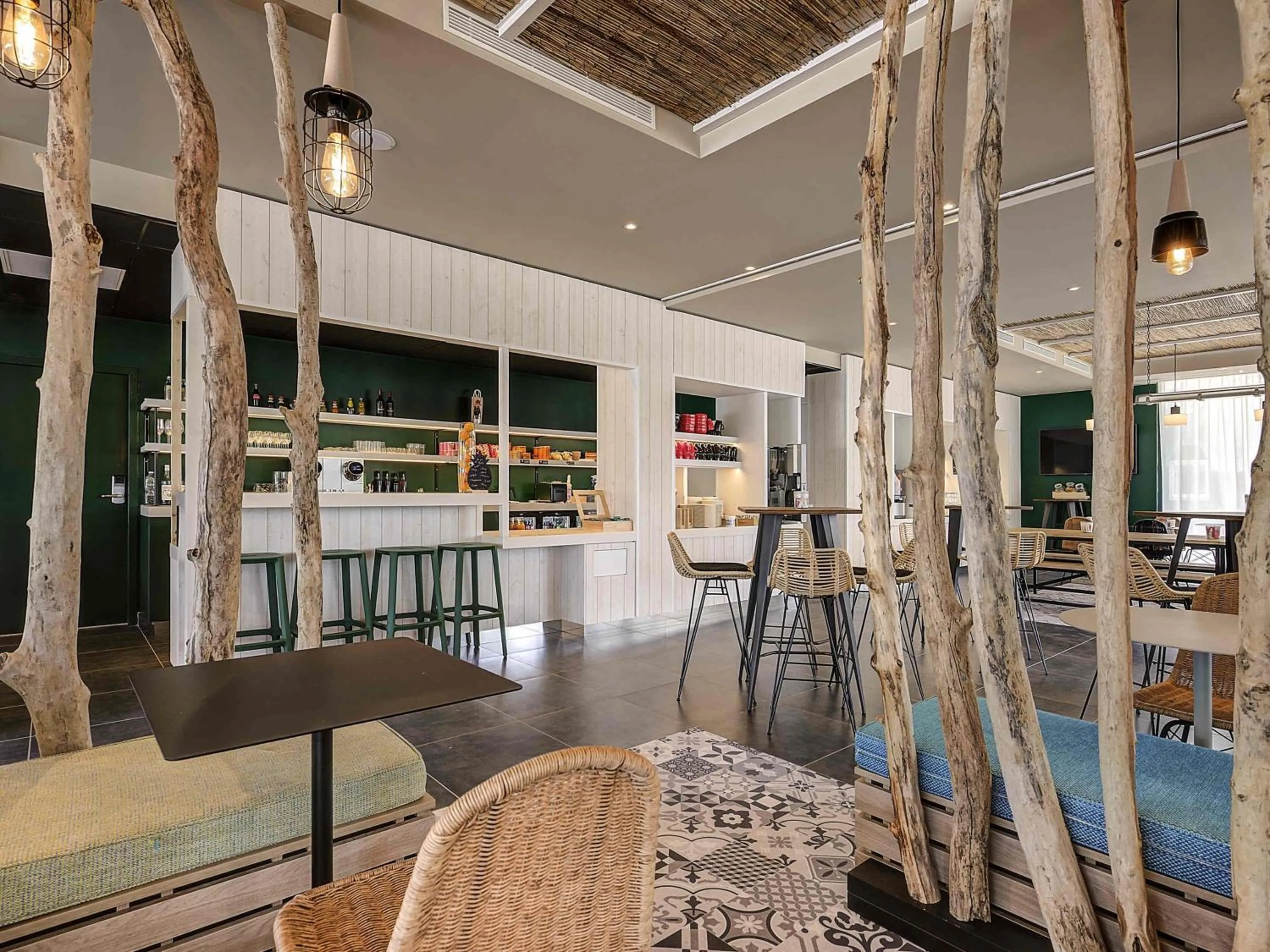 Lounge or bar in ibis Styles Arcachon Gujan Mestras