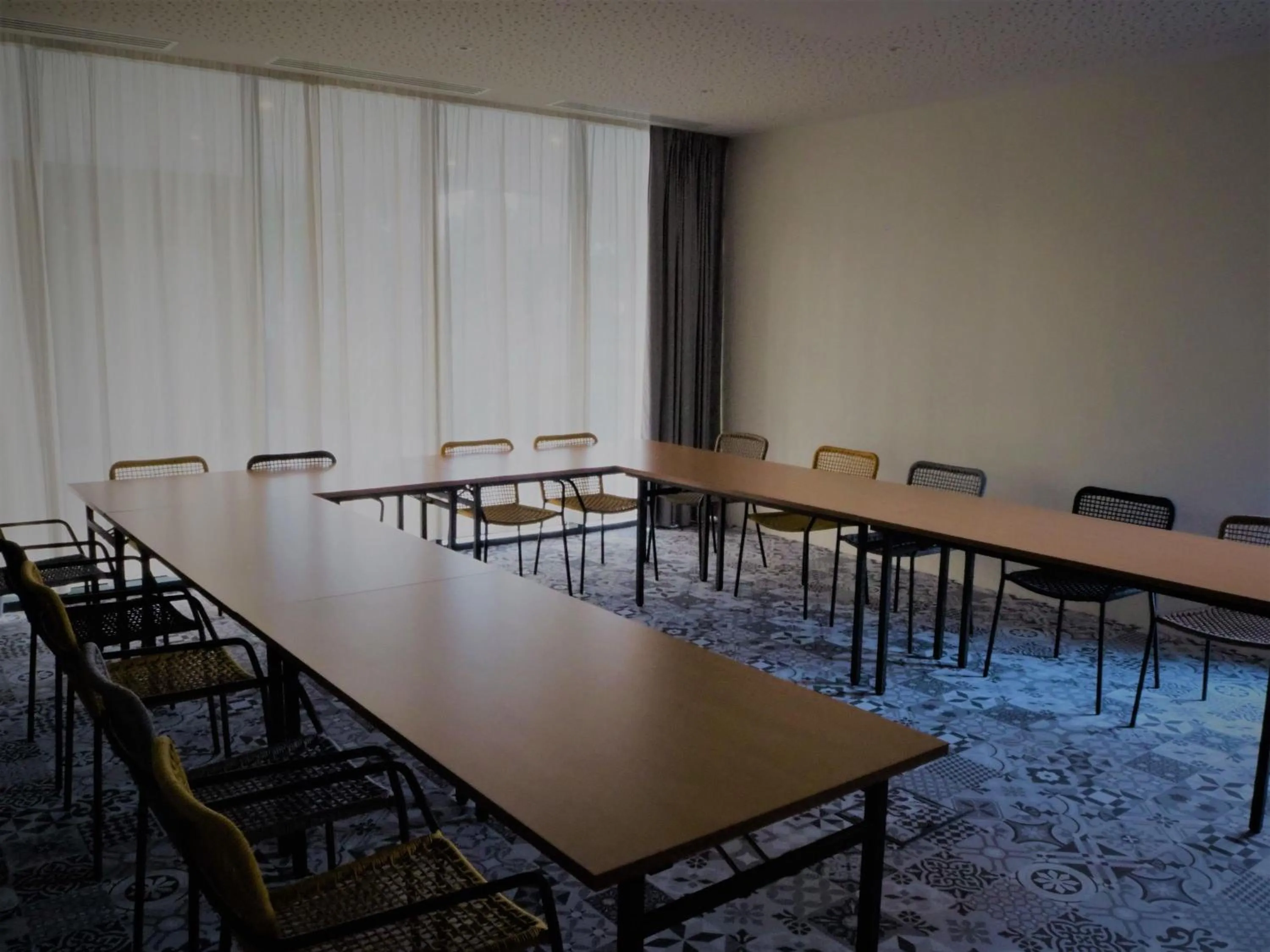 Meeting/conference room in ibis Styles Arcachon Gujan Mestras