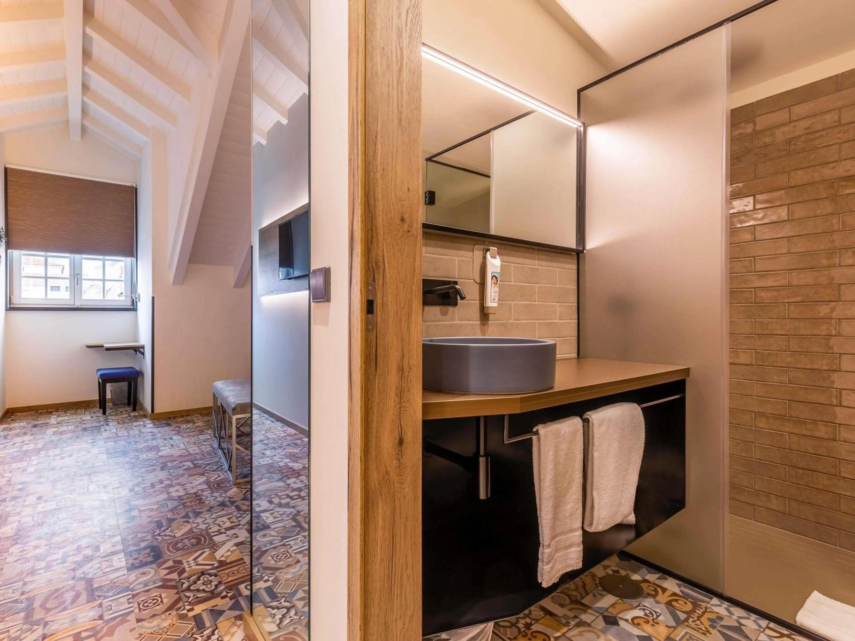 Bedroom in ibis Styles Chaves