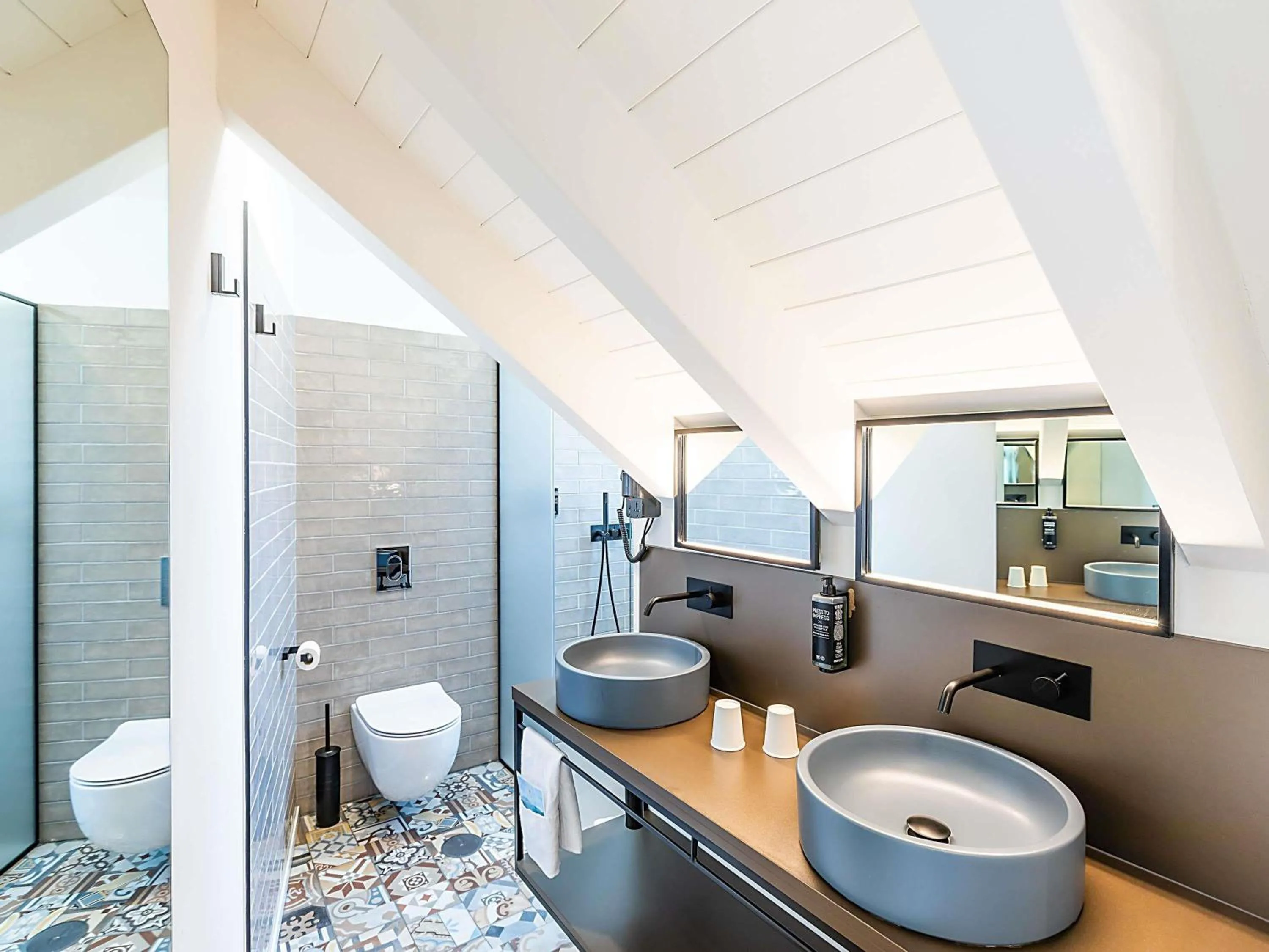 Bedroom in ibis Styles Chaves