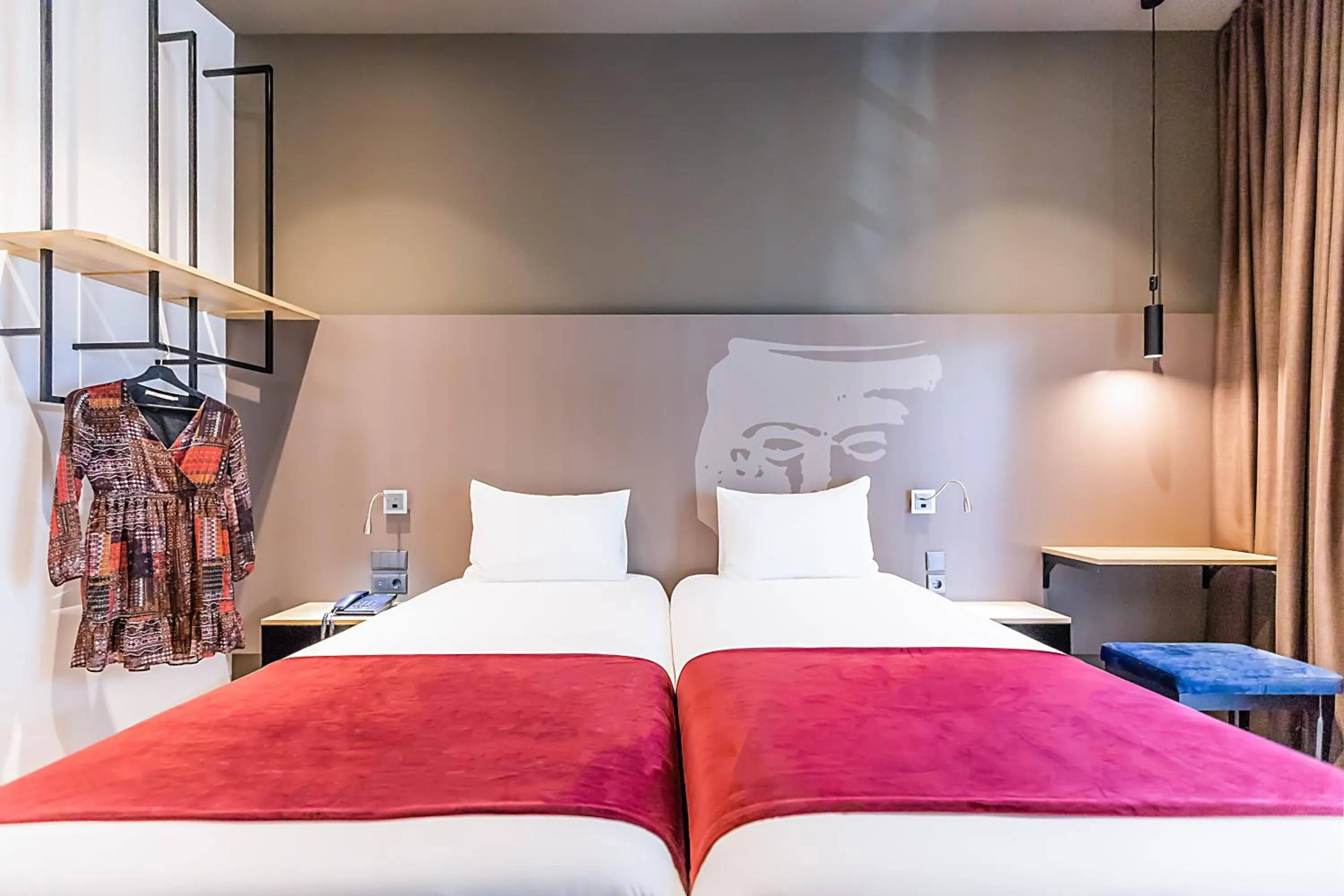 Bed in ibis Styles Chaves