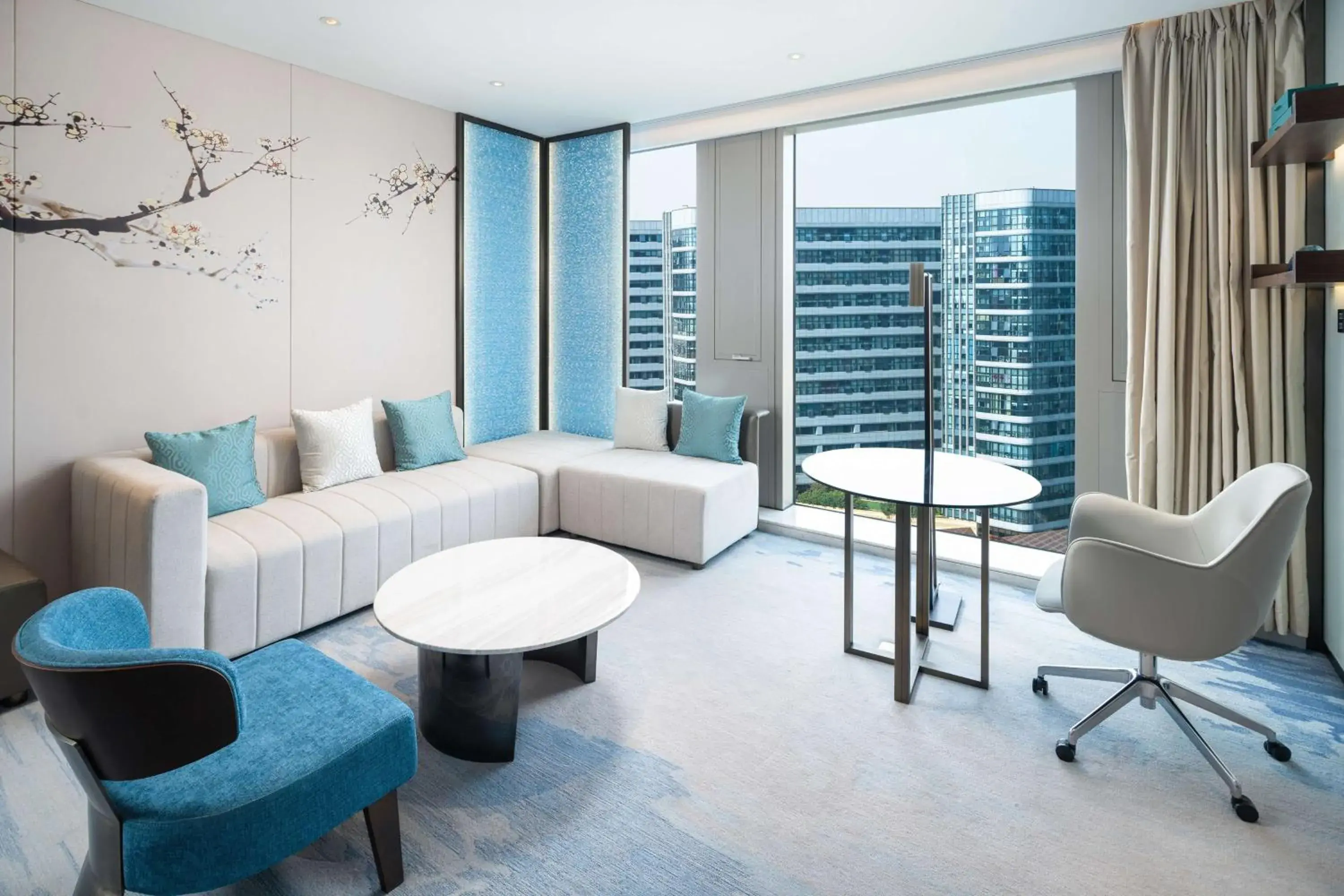 Photo of the whole room in Radisson Blu Hangzhou Xintiandi Photo of the whole room in Radisson Blu Hangzhou Xintiandi