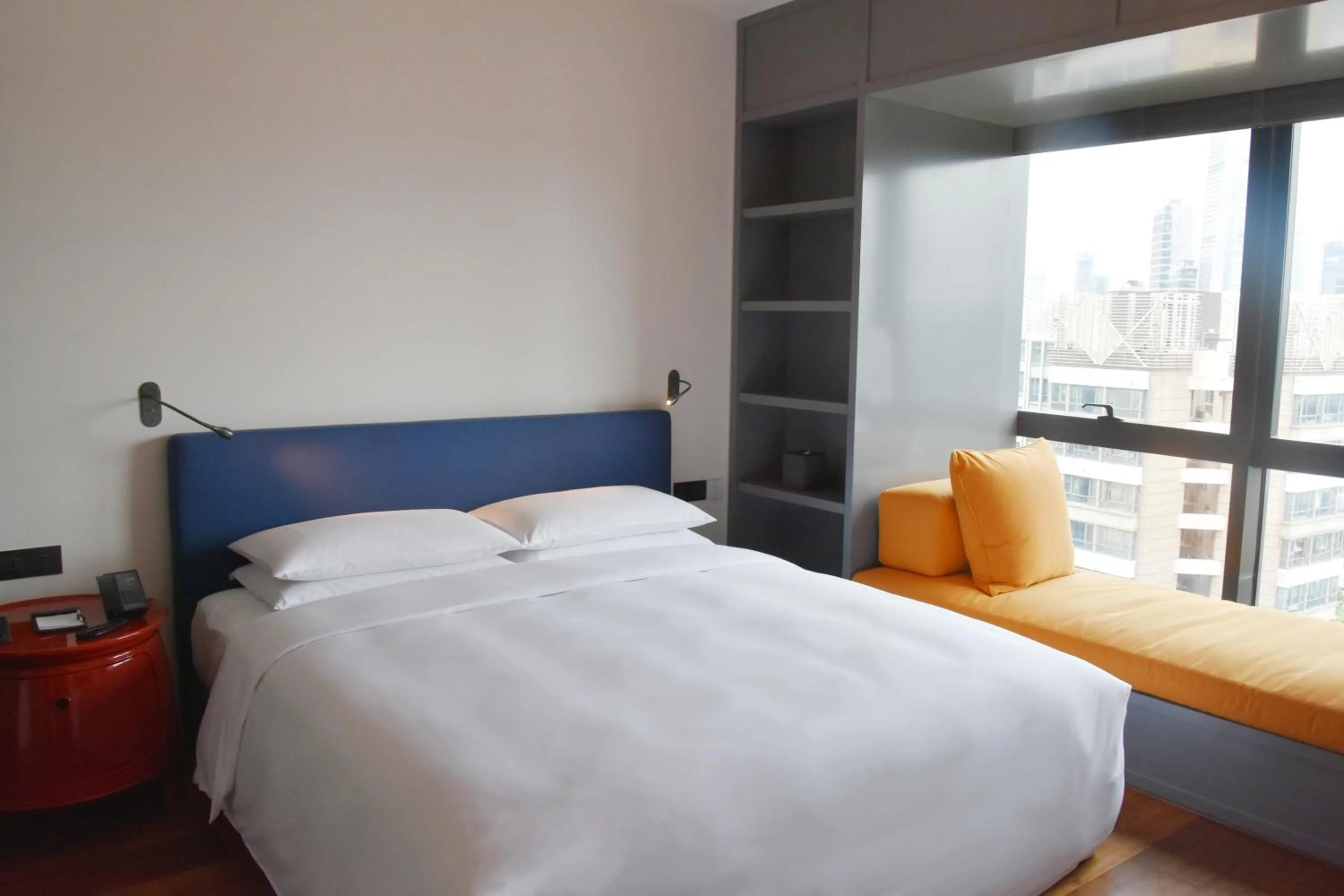 Bed in Hotel Kapok Shenzhen HouHai (Close to Shenzhen Bay)