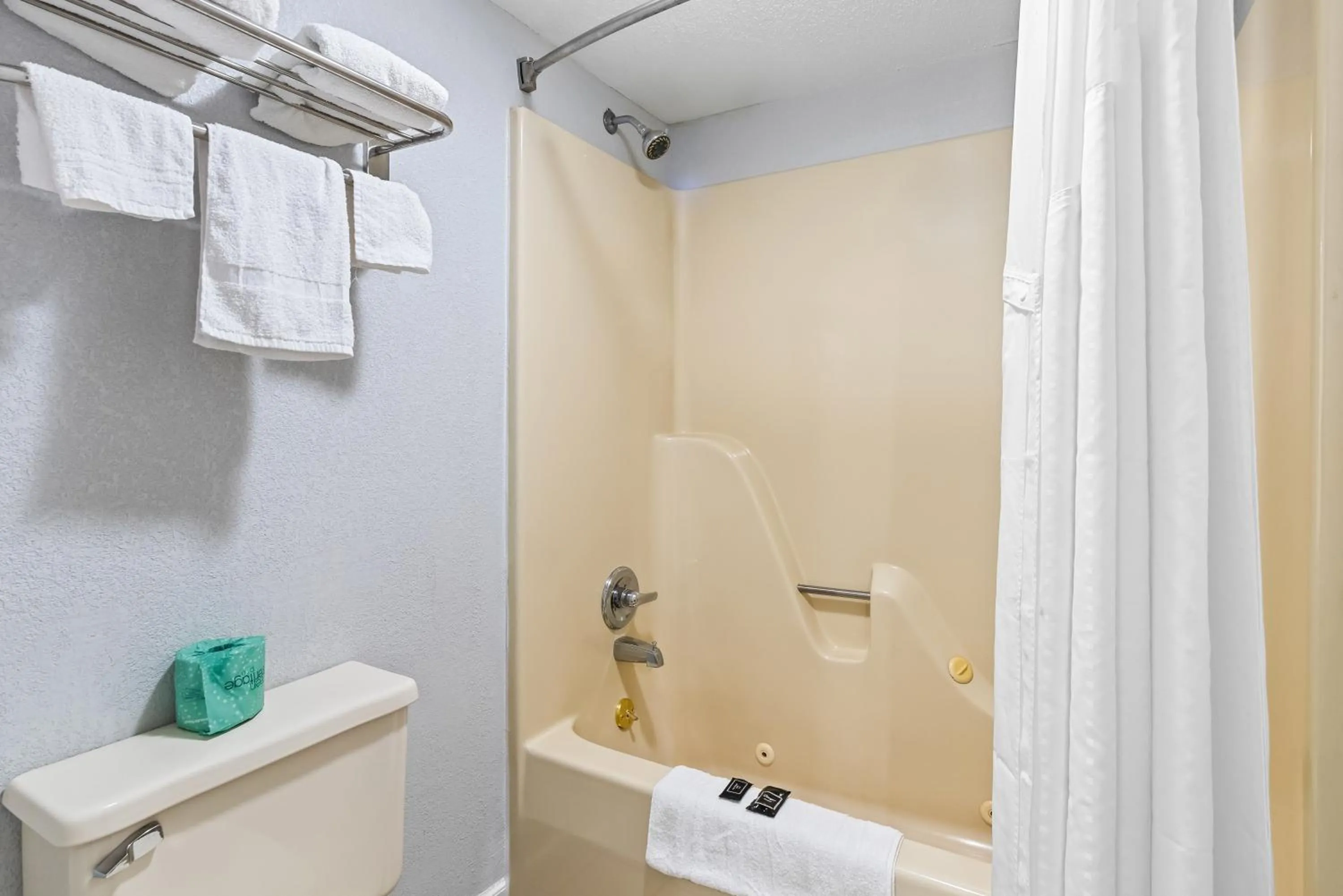 Bathroom in America's Best Value Inn-Athens